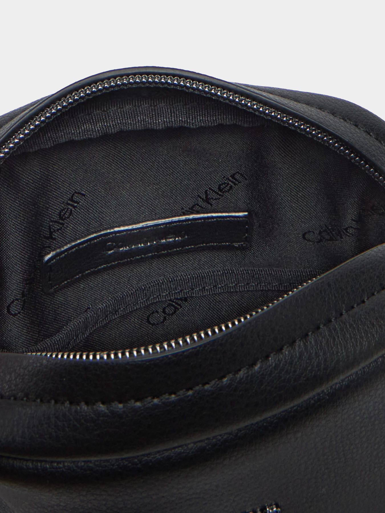 Сумки Calvin Klein модель K50K512969-BEH Фото