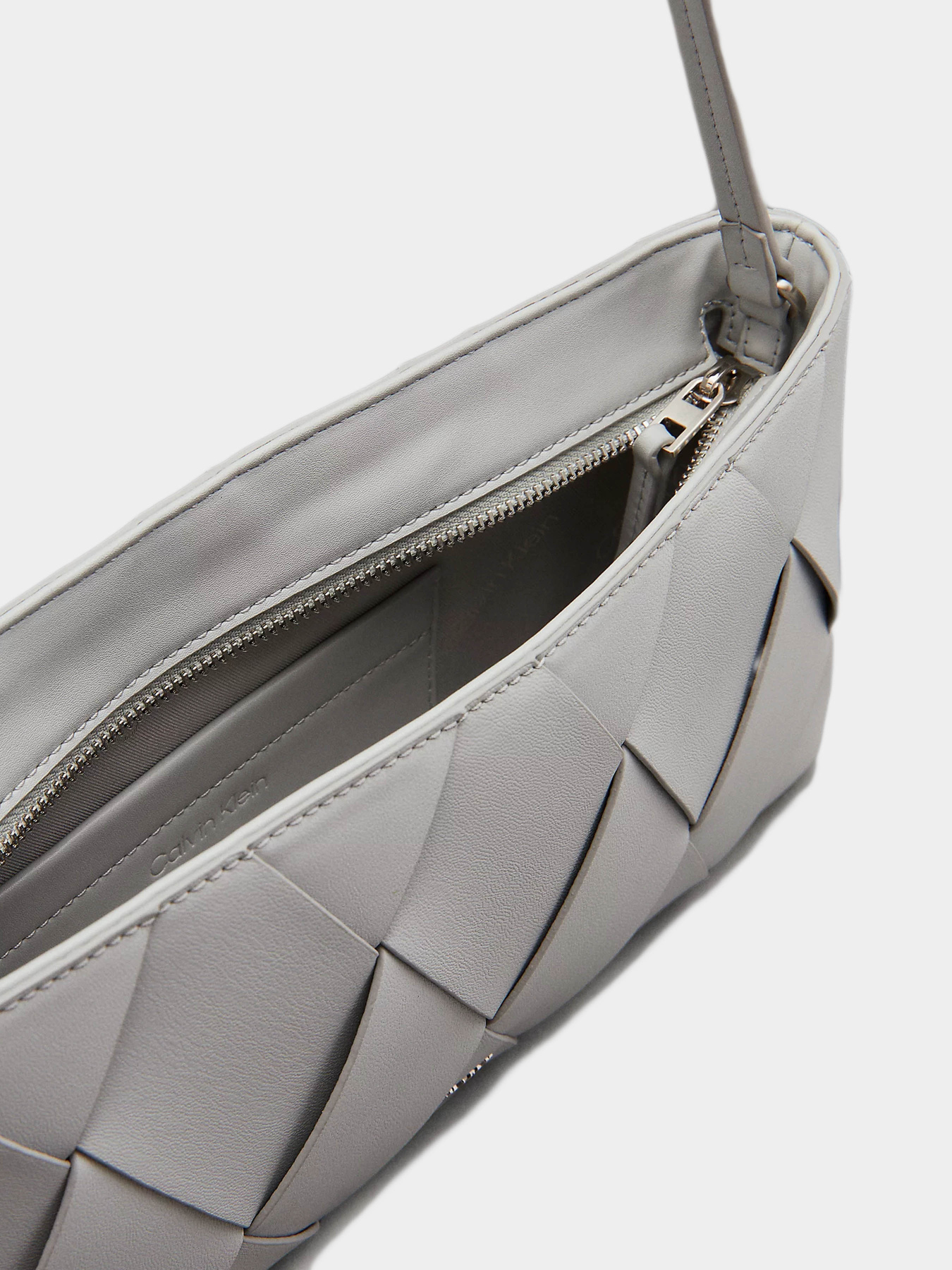 Сумки Calvin Klein модель K60K612992-PDE Фото