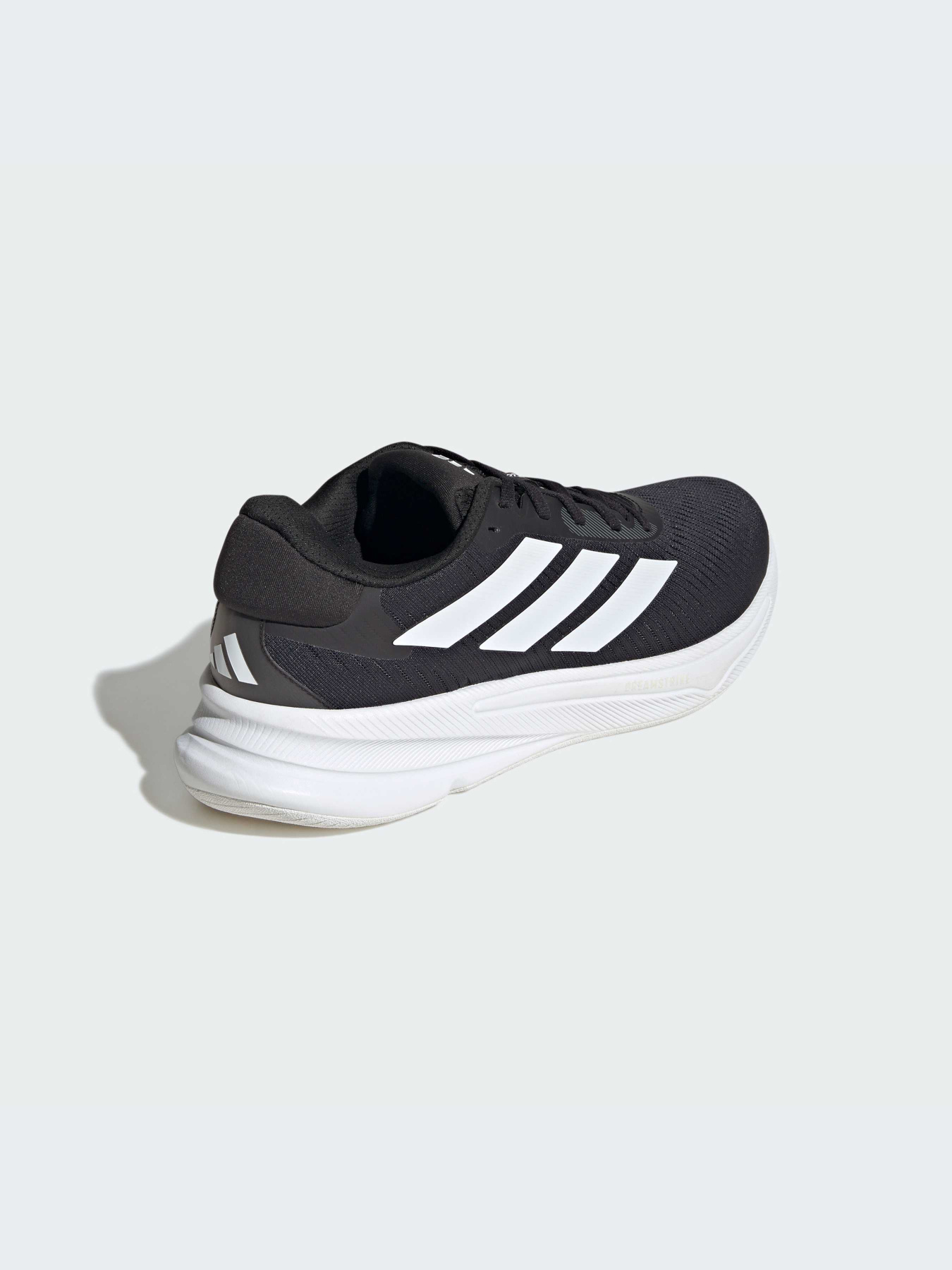 Кроссовки Adidas Supernova модель JI1426-KZ Кроссовки Adidas Supernova модель JI1426-KZ Фото