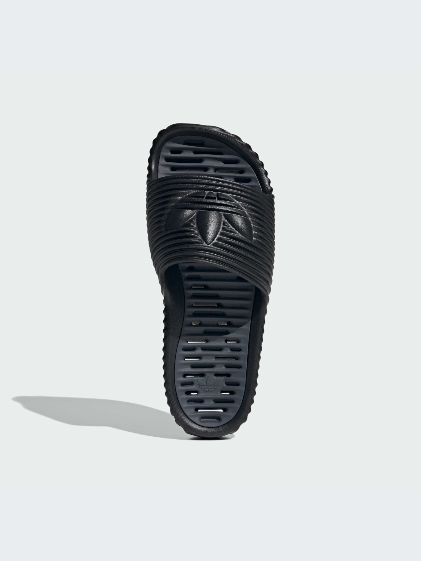 Шлёпанцы Adidas Adilette модель IH6159-KZ Фото