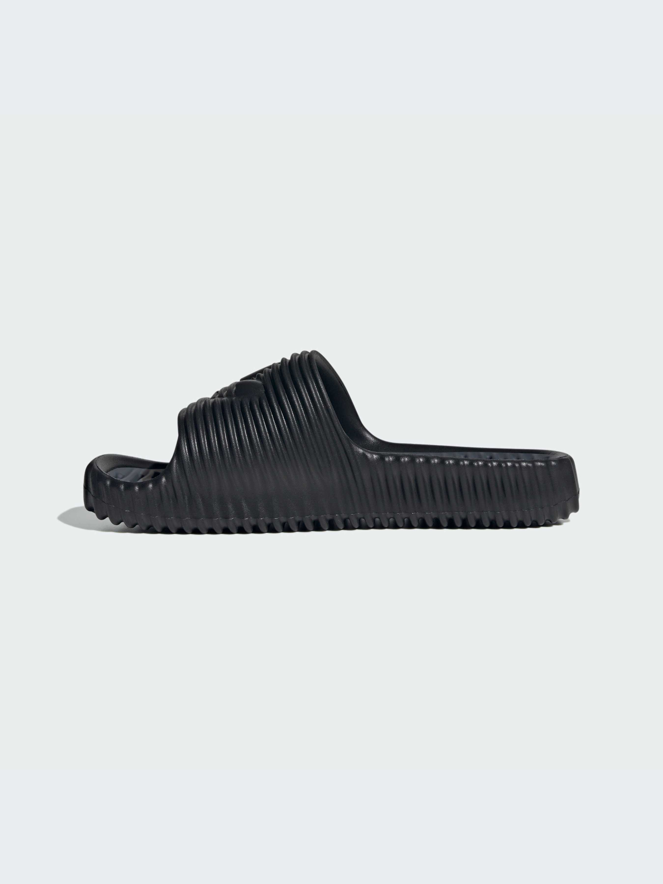 Шлёпанцы Adidas Adilette модель IH6159-KZ Фото