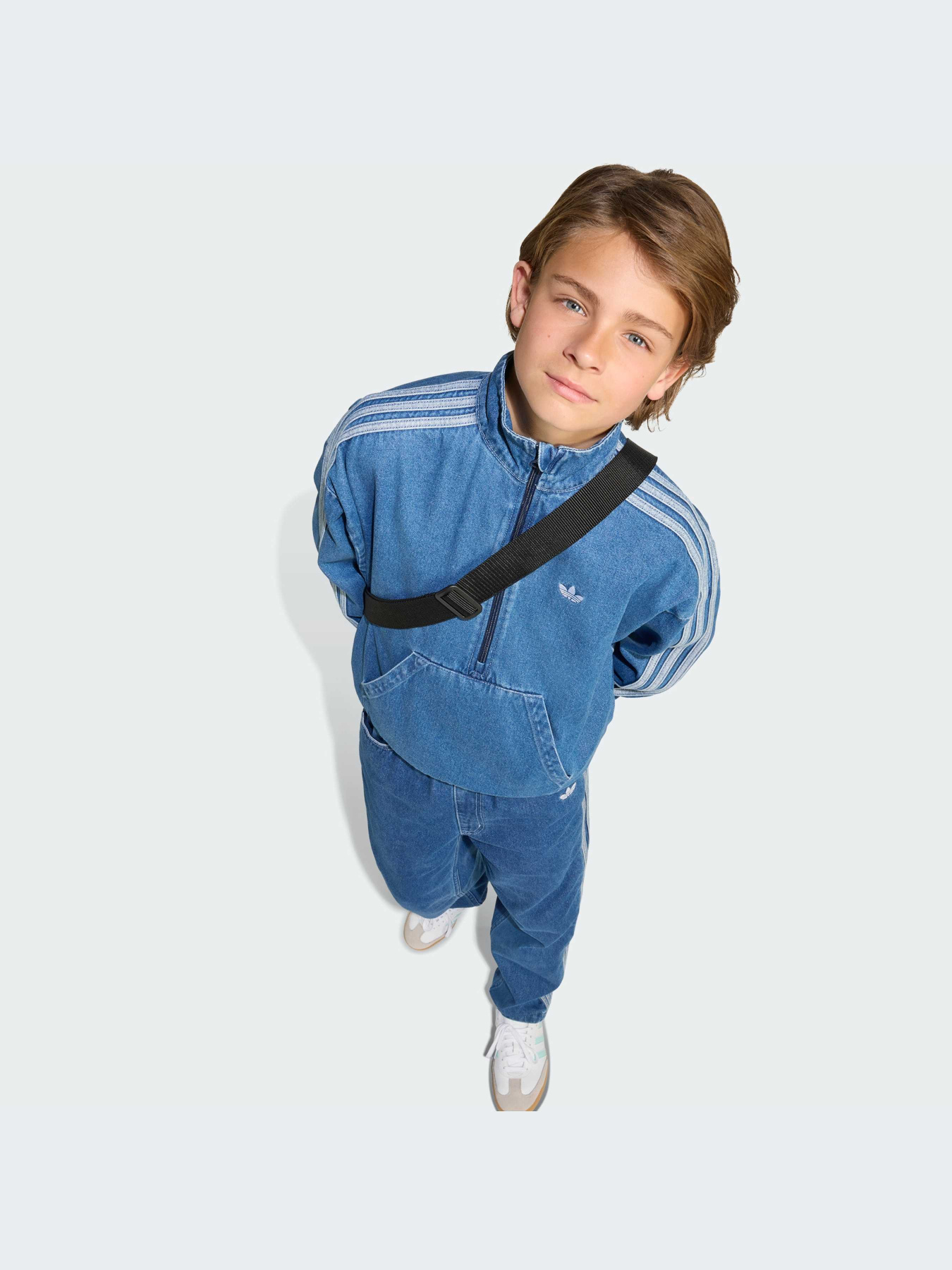 Куртки и дубленки Adidas Adicolor модель JC7878-KZ Фото