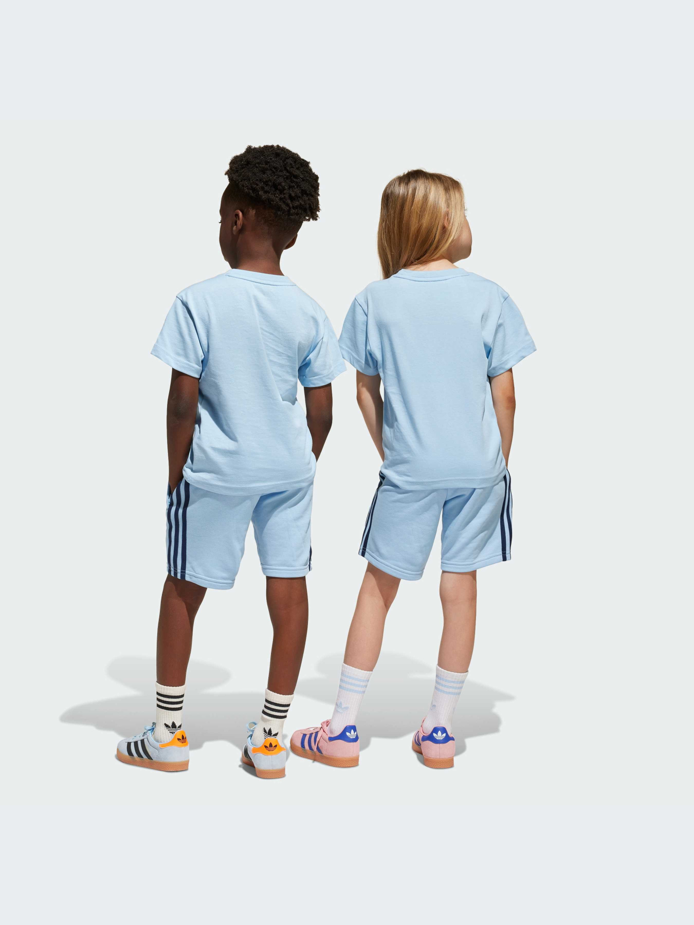 Костюмы Adidas Adicolor модель JC9160-KZ Фото