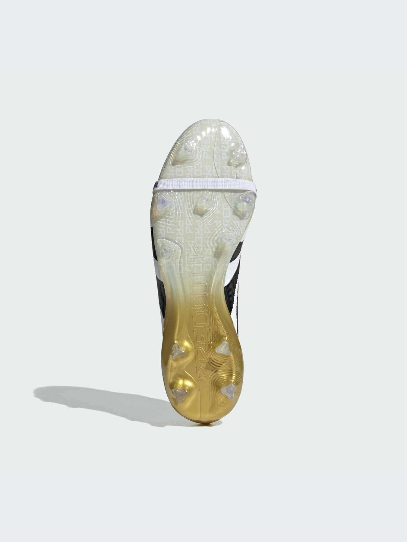 Кроссовки Adidas Predator модель JI1095-KZ Кроссовки Adidas Predator модель JI1095-KZ Фото