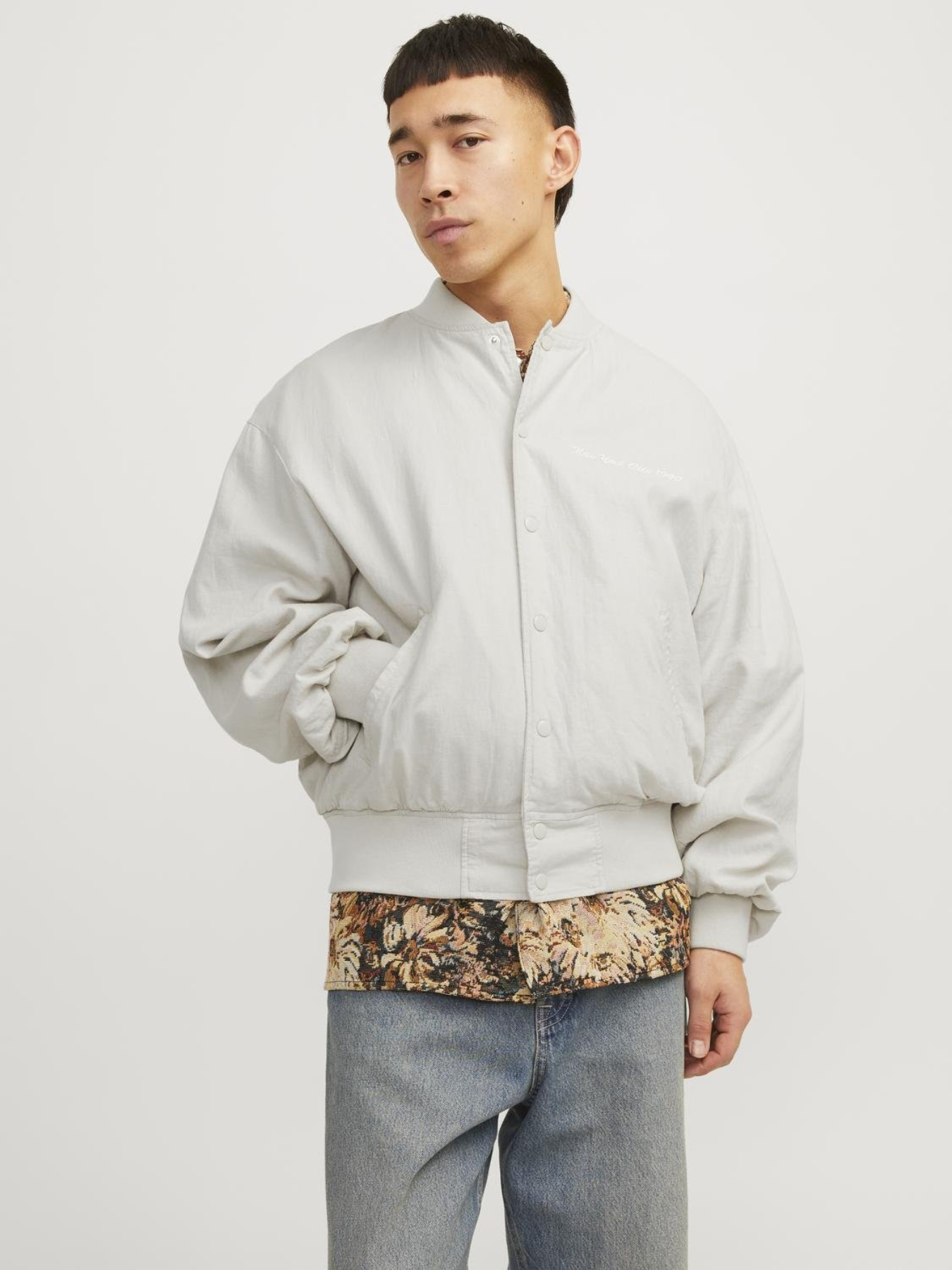 Куртки и дубленки JACK & JONES модель 12253174_Moonbeam Фото