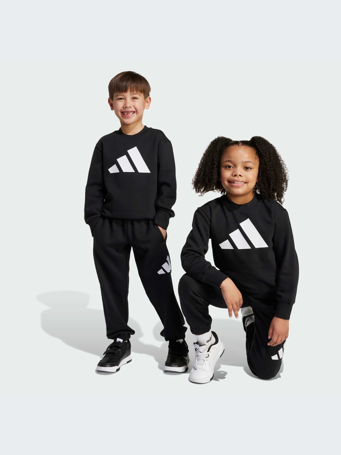 Костюмы Adidas модель JW2438-KZ Фото