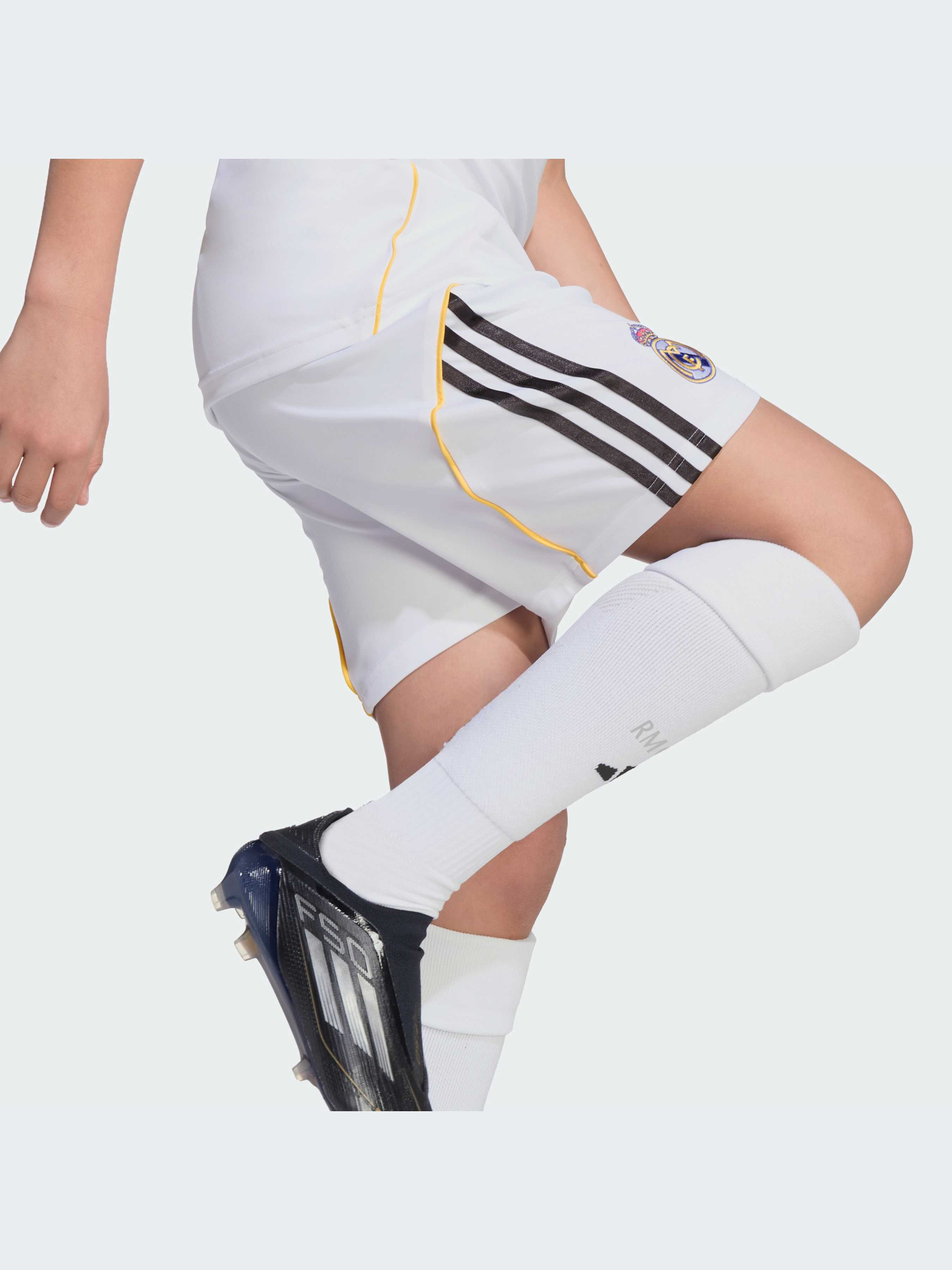 Шорты Adidas модель JN8878-KZ Фото