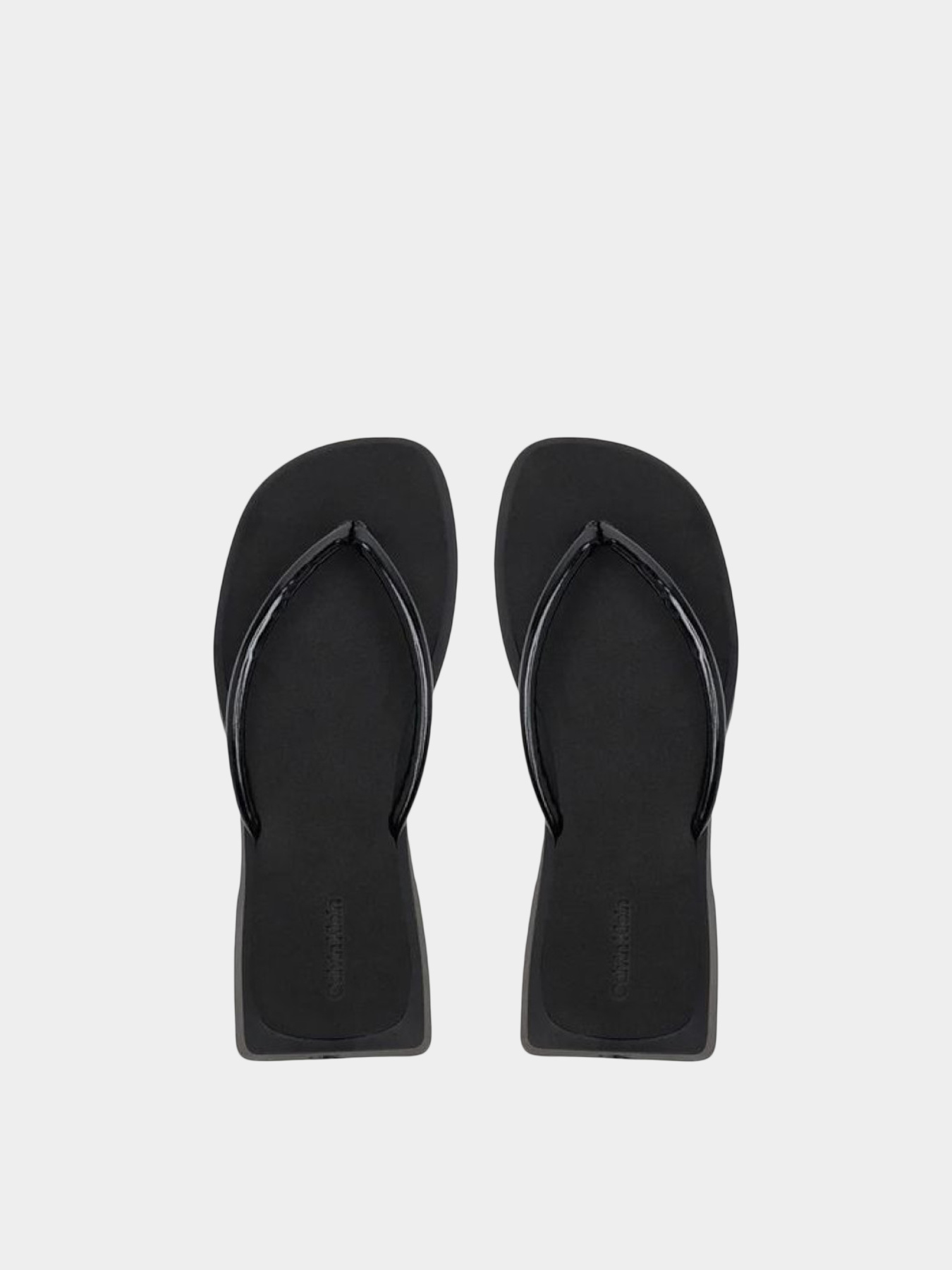 Шлёпанцы Calvin Klein модель YW0YW01716-0GJ Фото