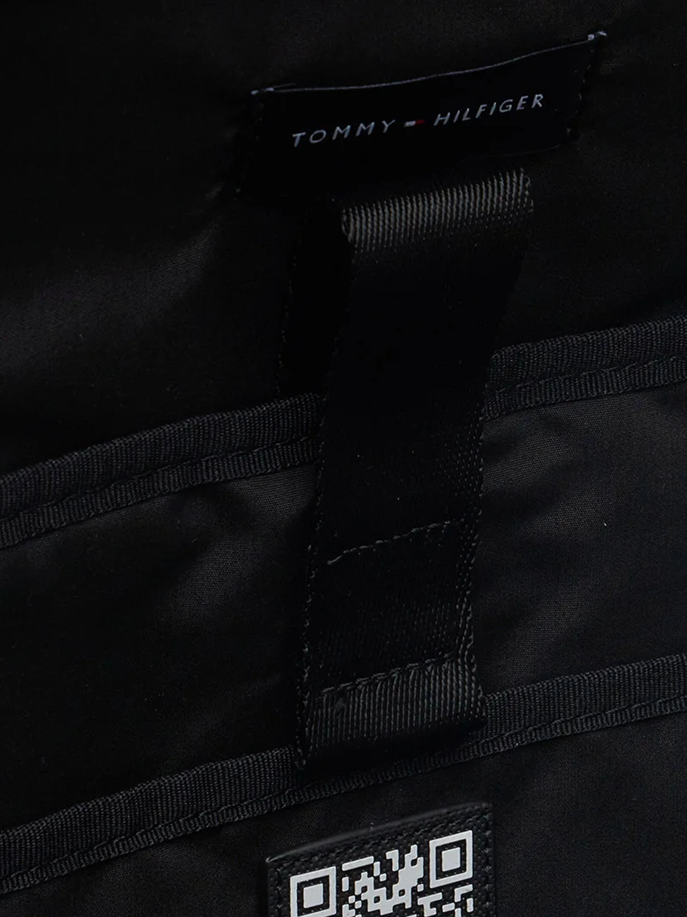 Рюкзаки Tommy Hilfiger модель AM0AM13184-BDS Фото