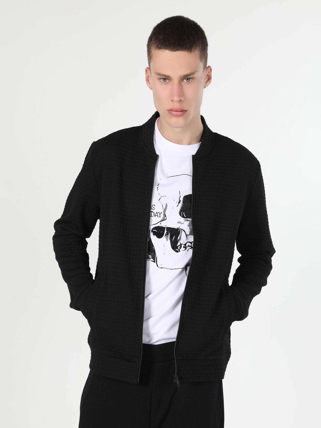 Худи и свитшоты Colin’s модель CL1060261_BLK Фото