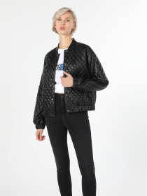 Куртки и дубленки Colin’s модель CL1060235_BLK Фото