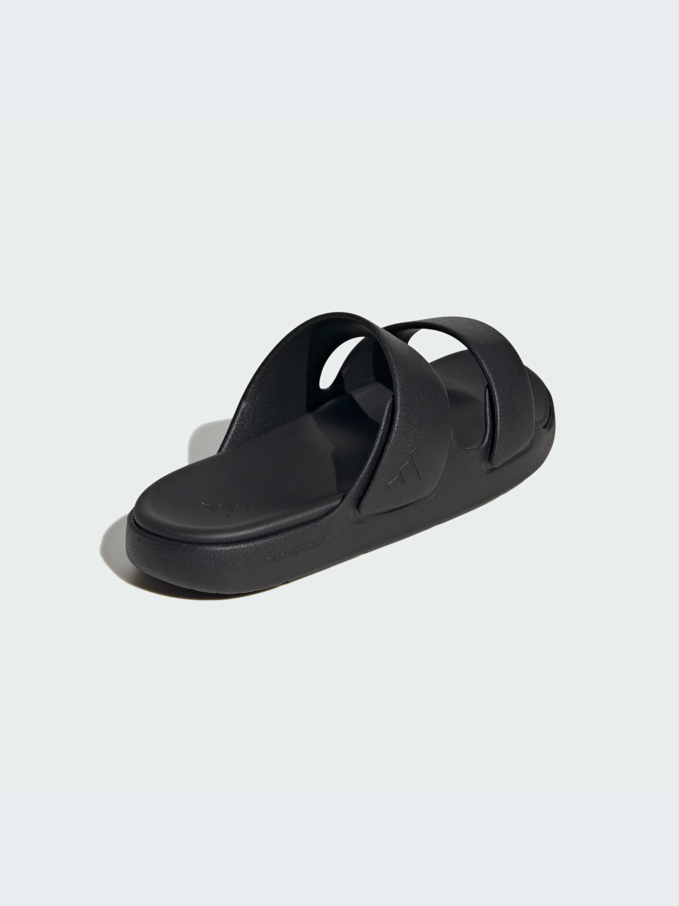 Шлёпанцы Adidas модель JR3122-KZ Шлёпанцы Adidas модель JR3122-KZ Фото