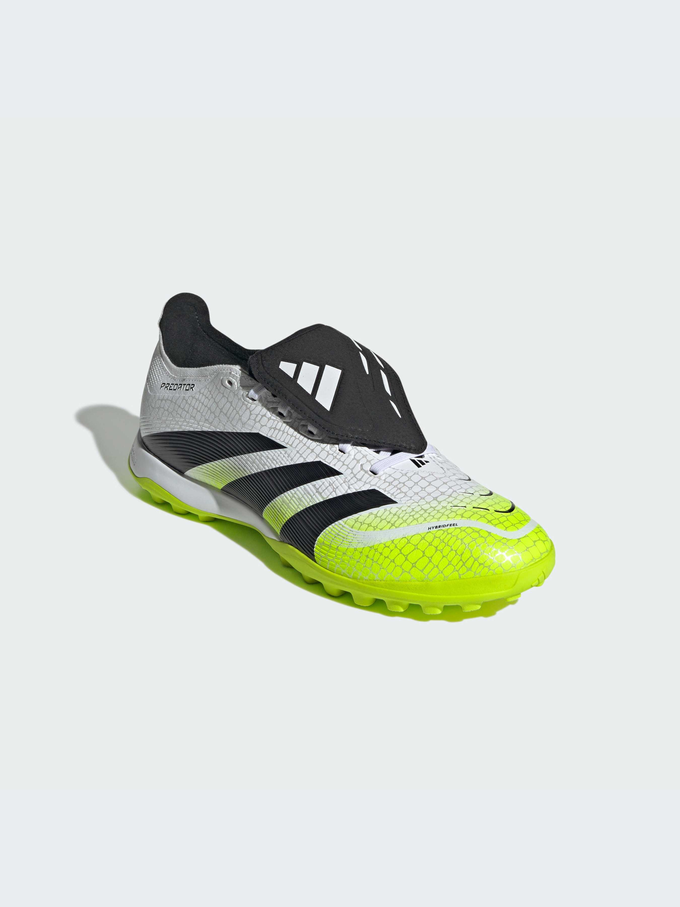 Кроссовки Adidas Predator модель JQ1072-KZ Фото