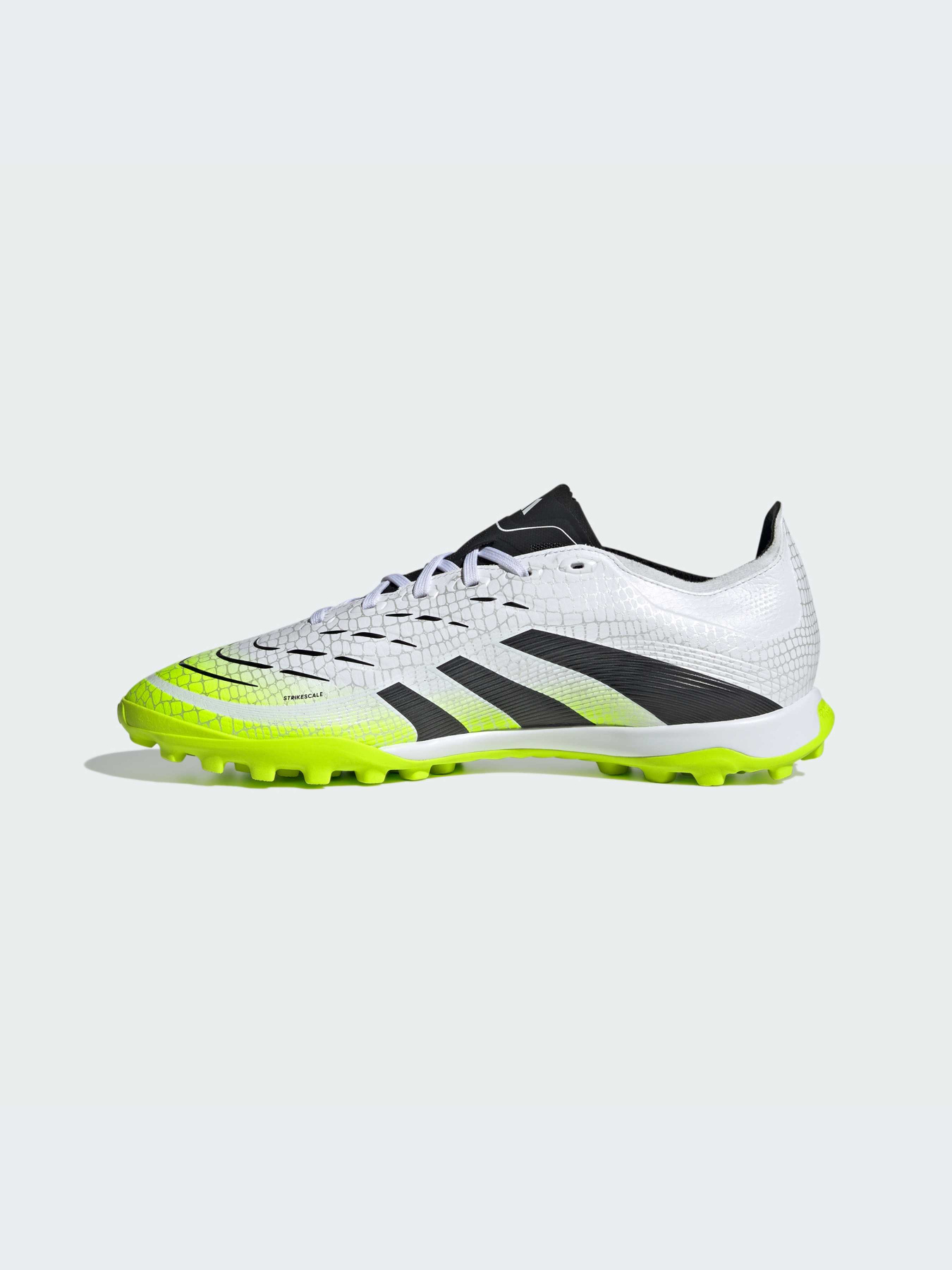 Кроссовки Adidas Predator модель JI1132-KZ Фото