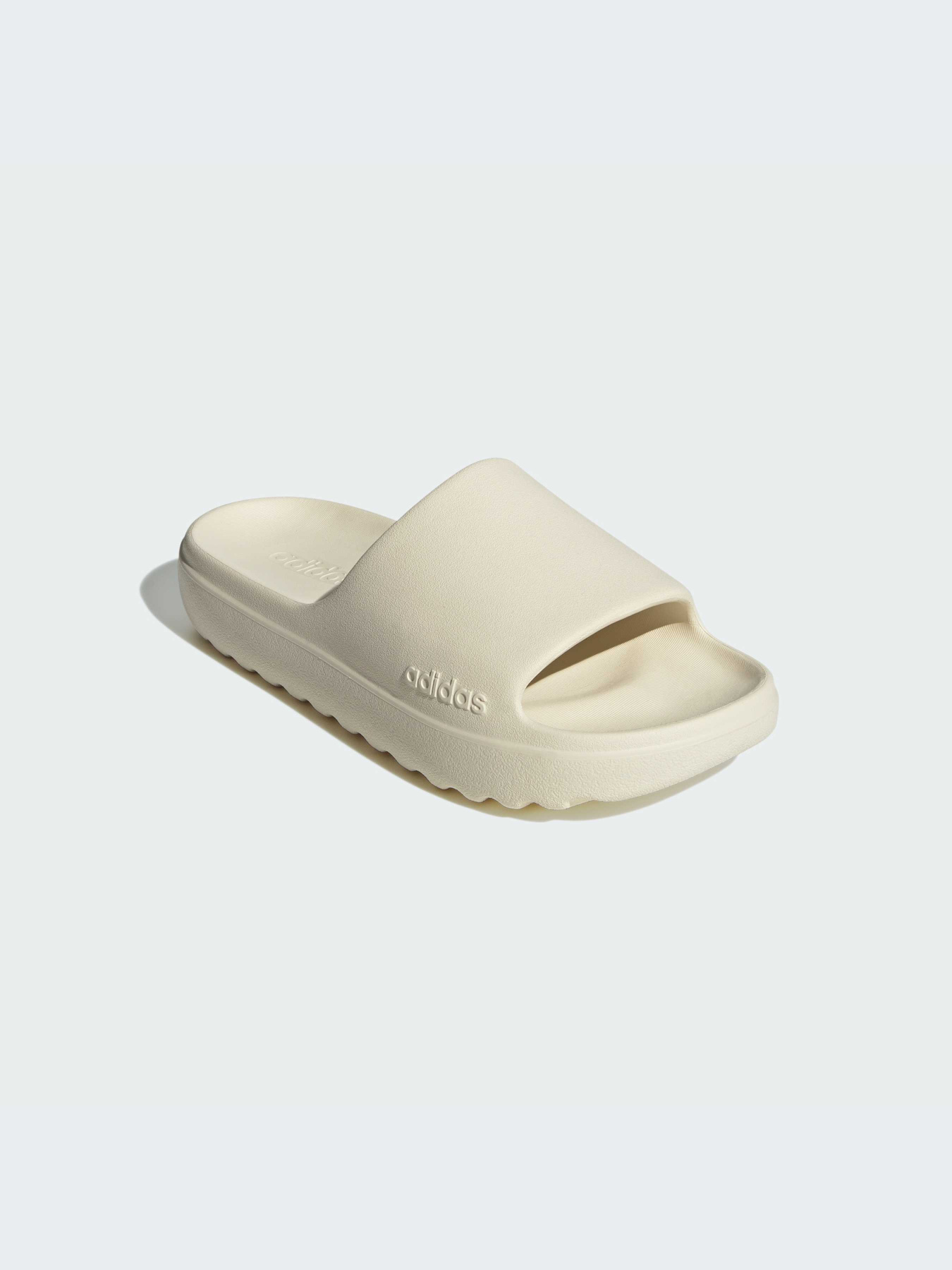 Шлёпанцы Adidas Adilette модель JP9578-KZ Шлёпанцы Adidas Adilette модель JP9578-KZ Фото