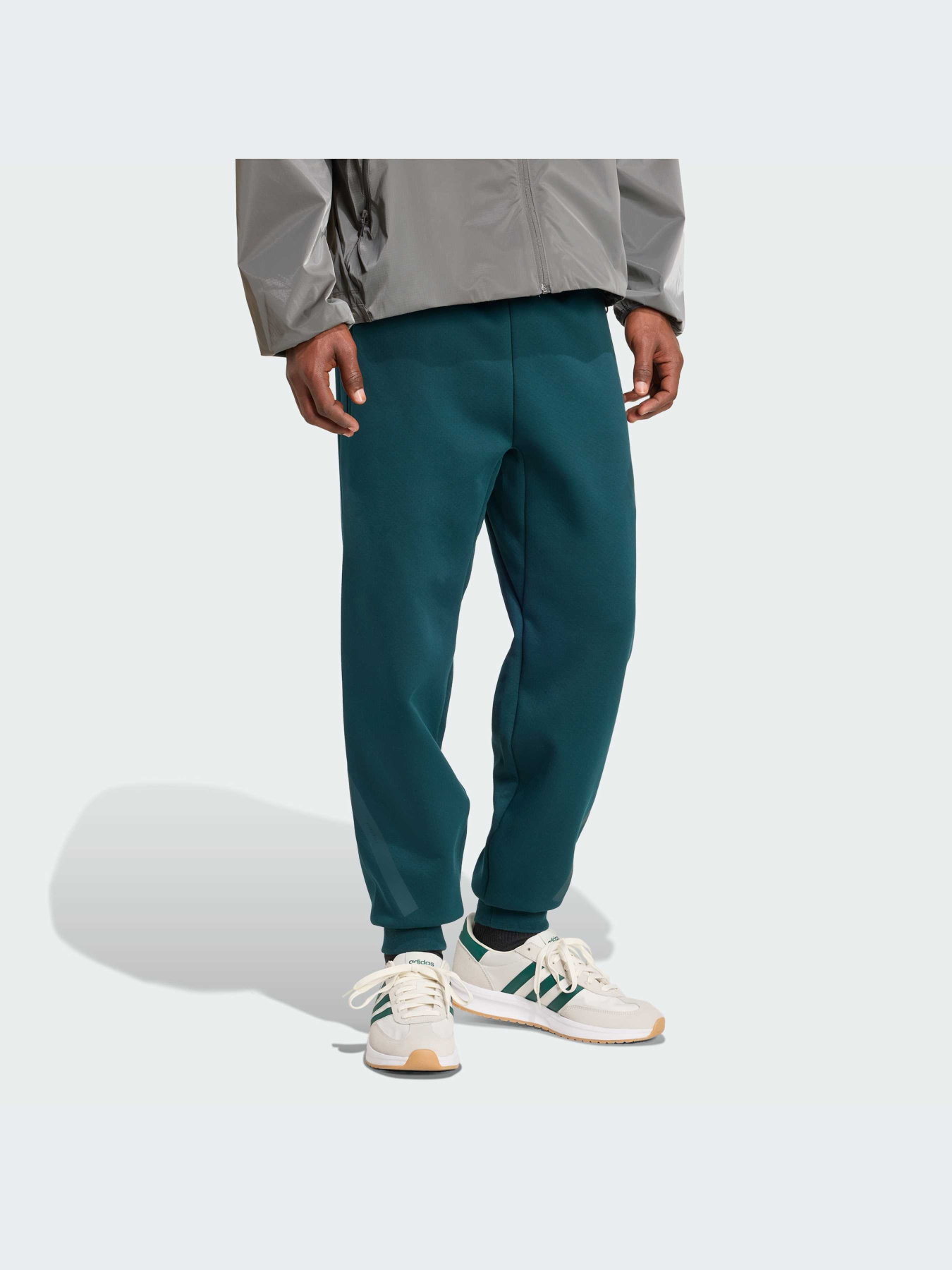 Брюки Adidas ZNE модель JW4724-KZ Фото