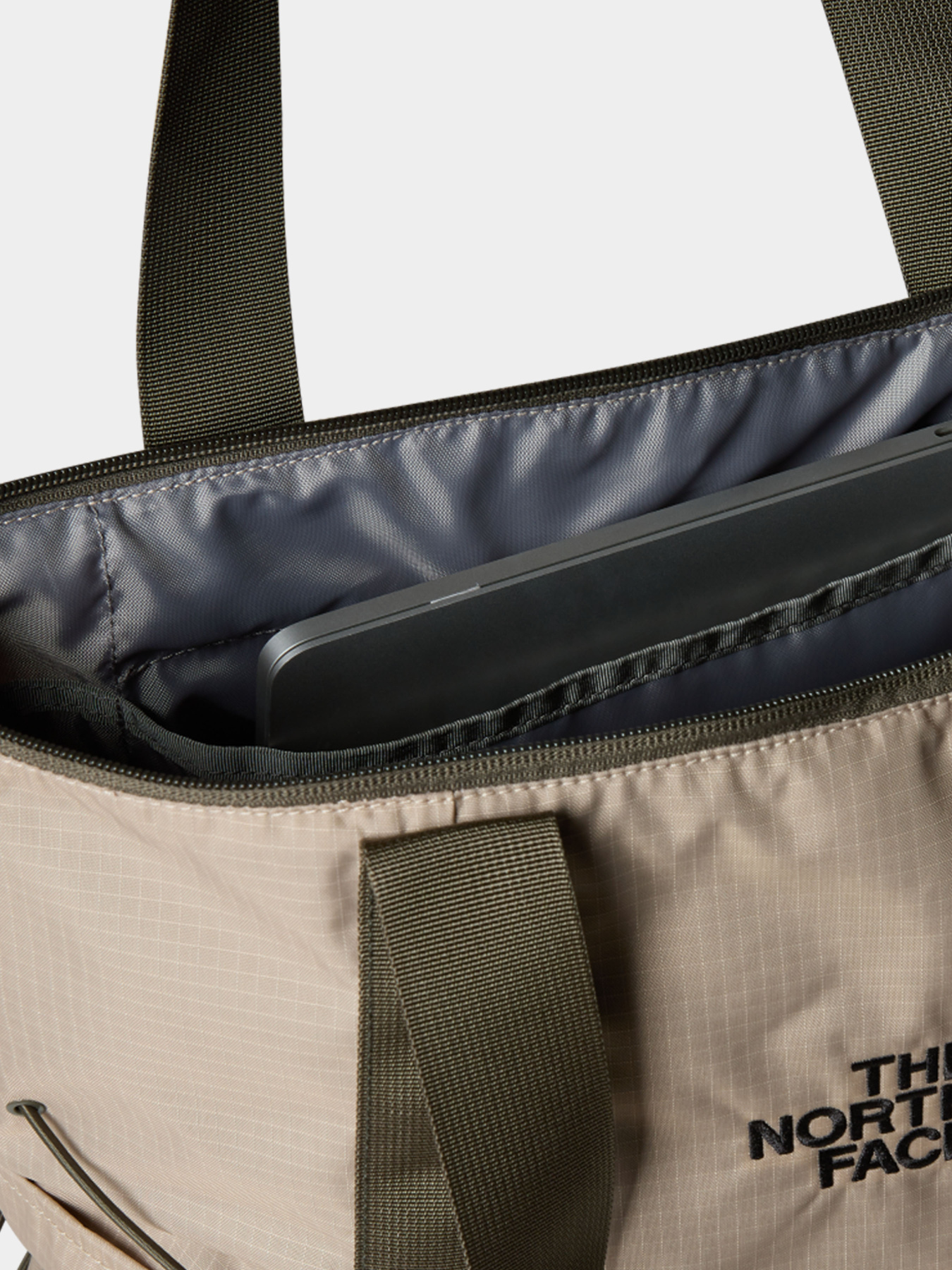 Сумки The North Face модель NF0A52SVBOX1 Фото