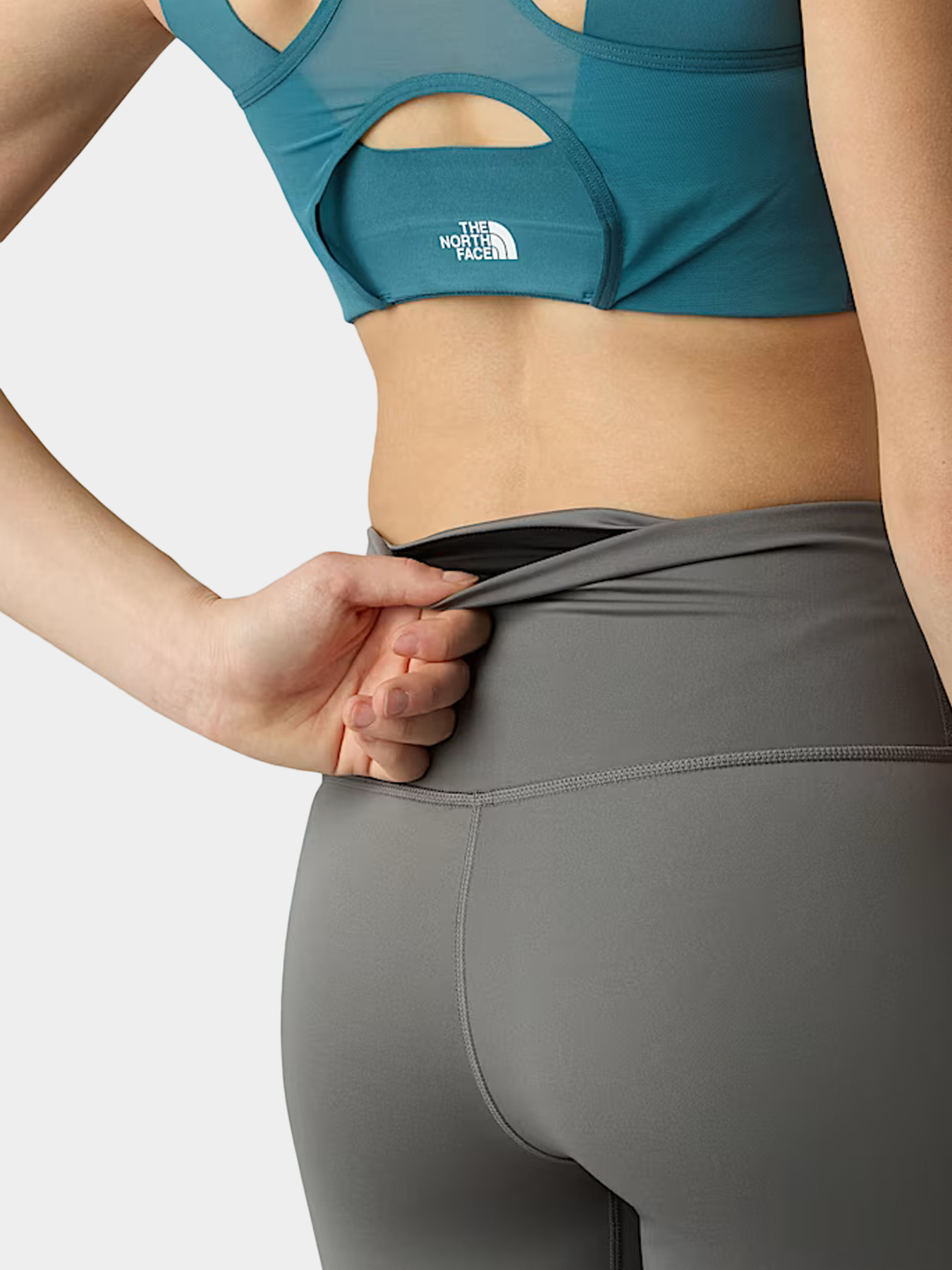 Брюки The North Face модель NF0A8EJB0UZ1 Фото