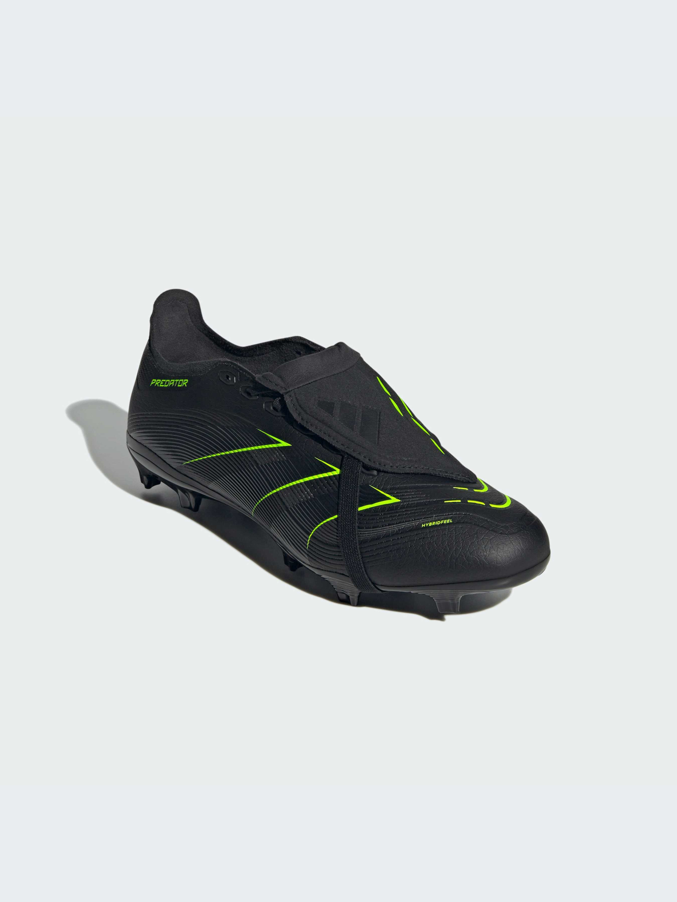 Кроссовки Adidas Predator модель JI1110-KZ Фото