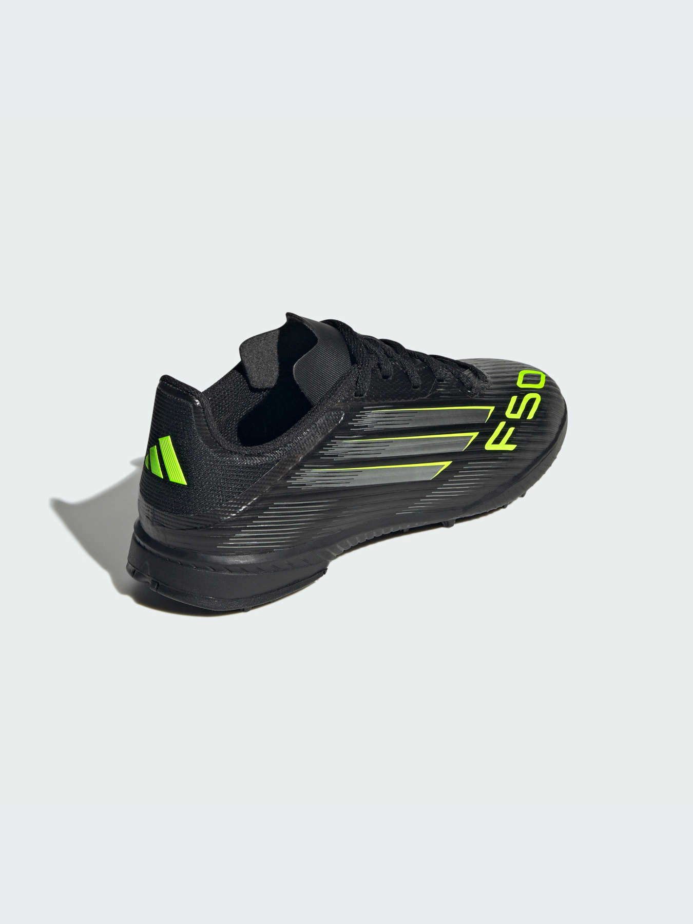 Кроссовки Adidas модель JH9999-KZ Кроссовки Adidas модель JH9999-KZ Фото