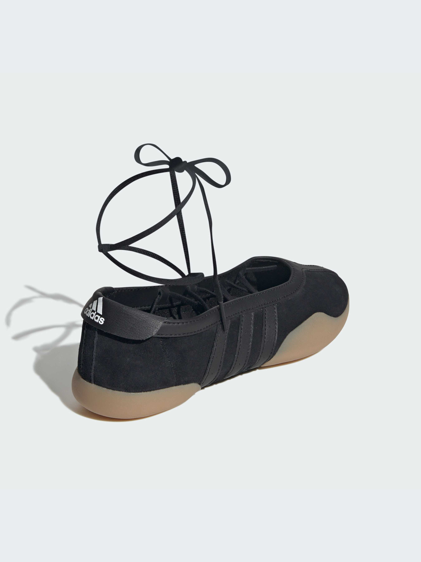 Кроссовки Adidas модель JQ0669-KZ Фото