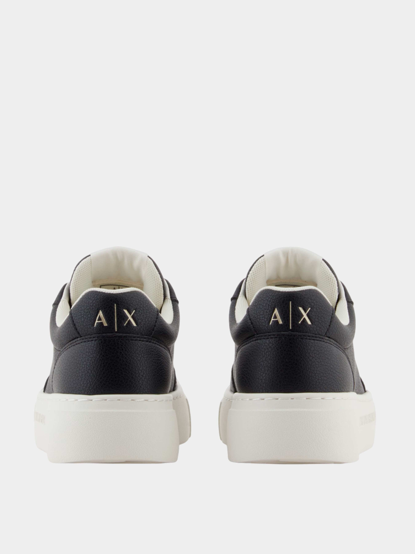 Кроссовки Armani Exchange модель XW001662-AF17351-UC001 Фото
