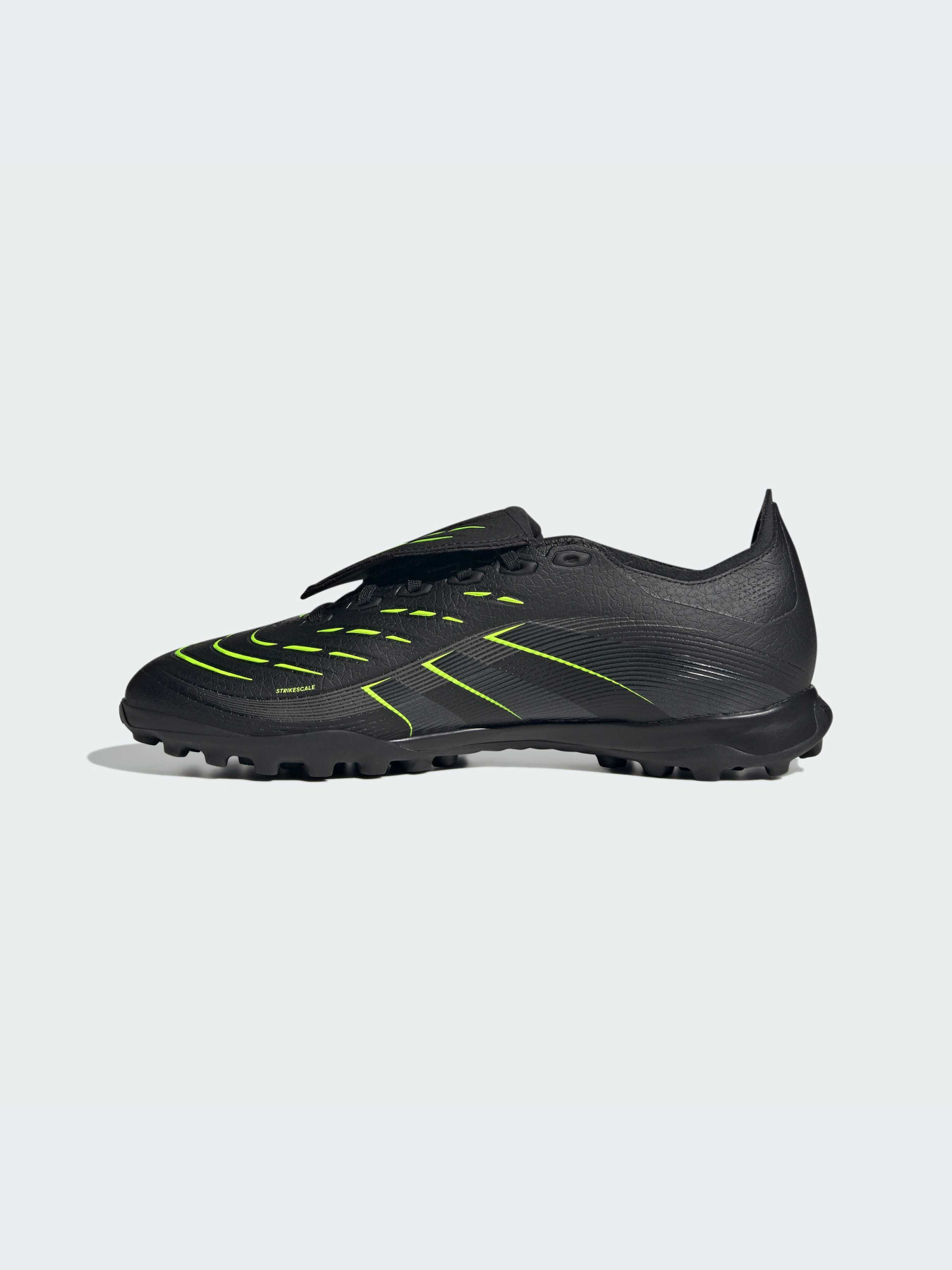 Кроссовки Adidas Predator модель JQ1073-KZ Фото