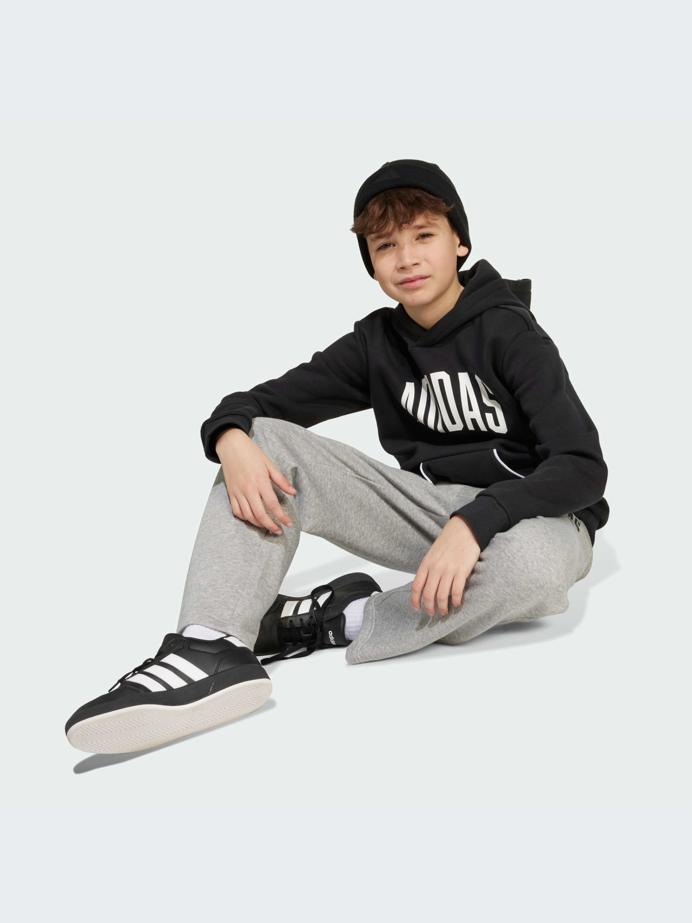Худи и свитшоты Adidas модель JM1536-KZ Худи и свитшоты Adidas модель JM1536-KZ Фото