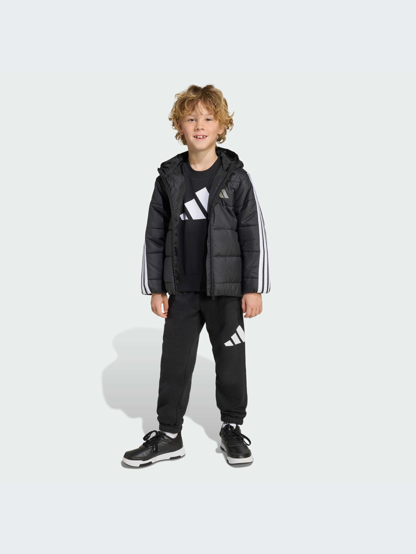 Куртки и дубленки Adidas модель JW2443-KZ Фото