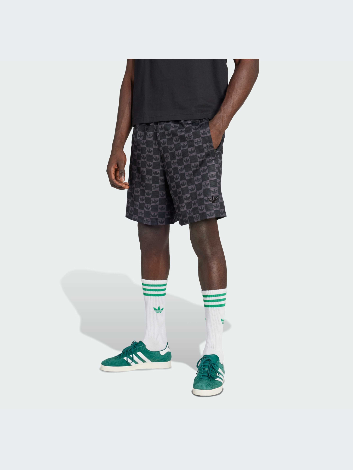 Шорты Adidas Graphics модель JY2986-KZ Фото