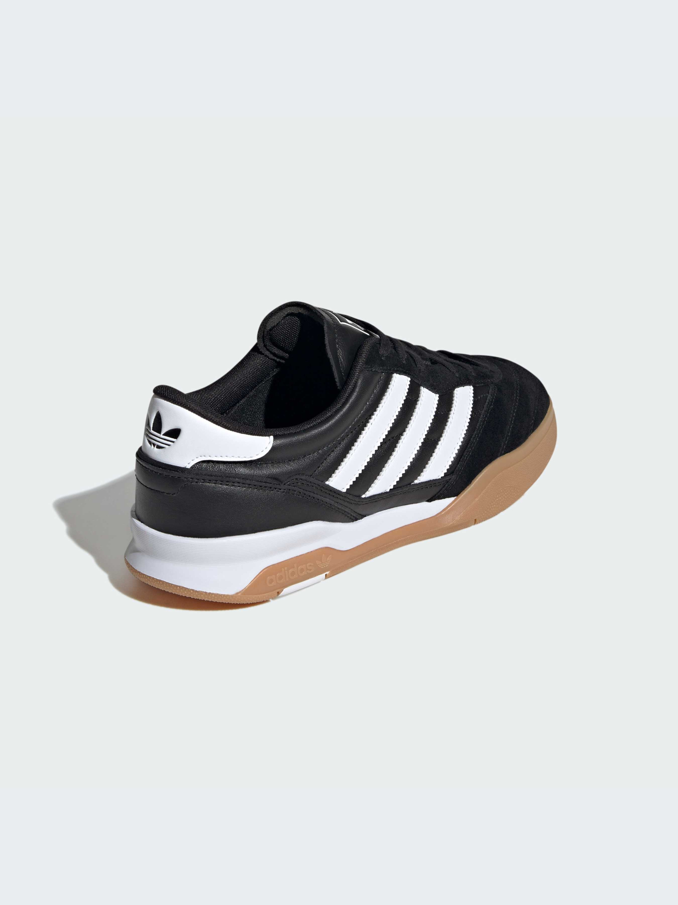 Кроссовки Adidas Predator модель JH9494-KZ Фото