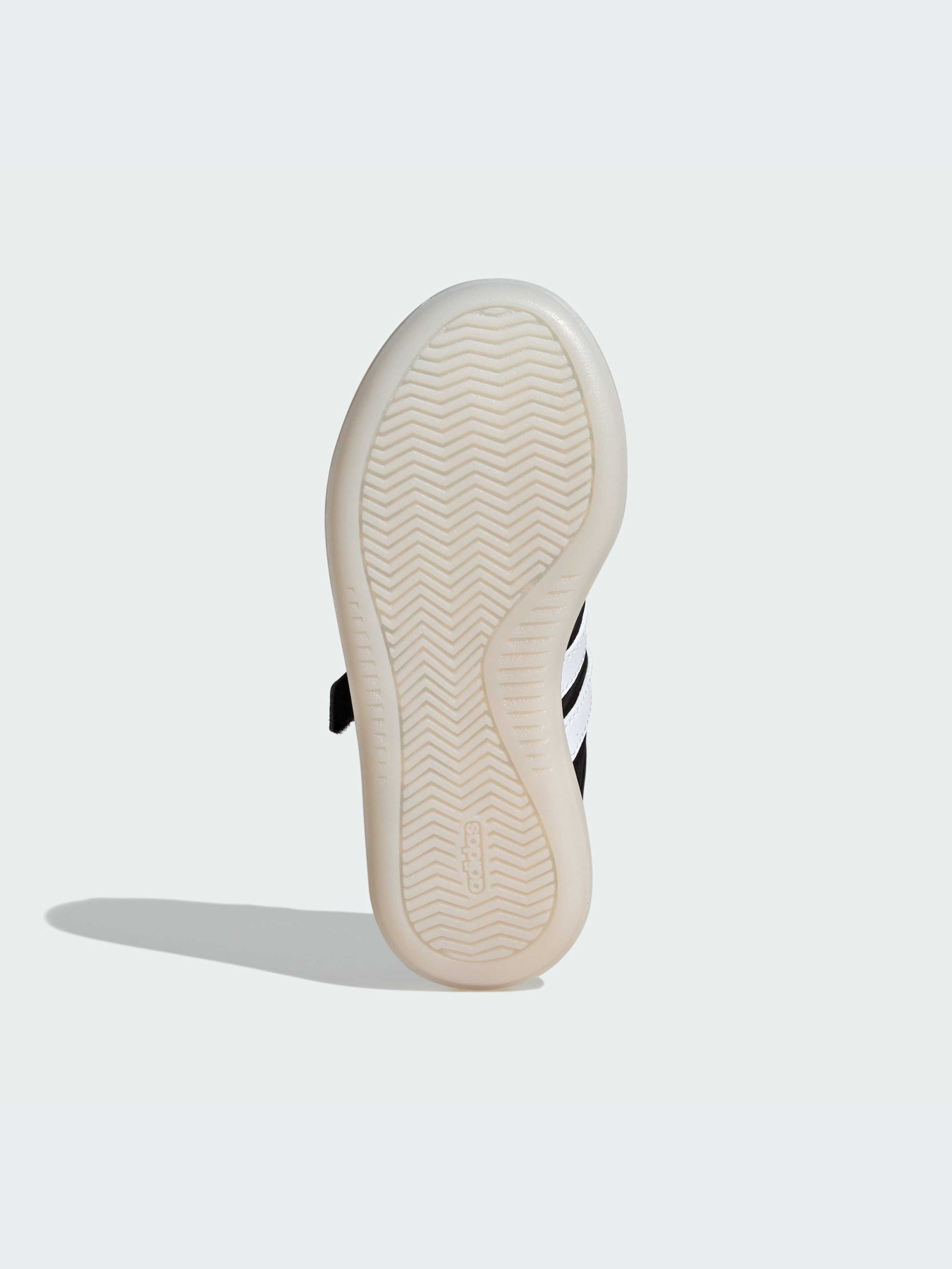 Кроссовки Adidas модель JR0767-KZ Фото
