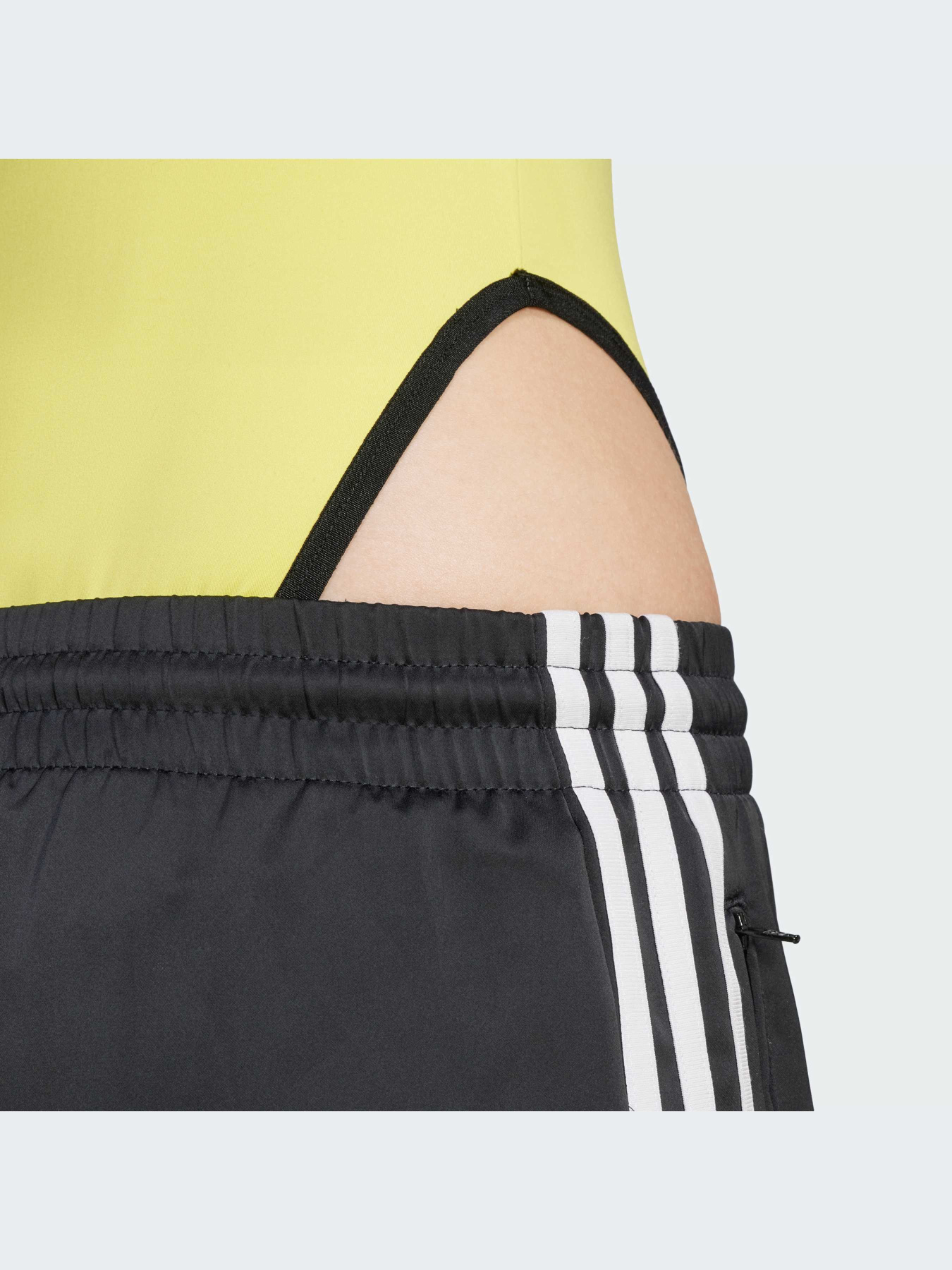 Боди и корсеты Adidas модель JD1820-KZ Фото