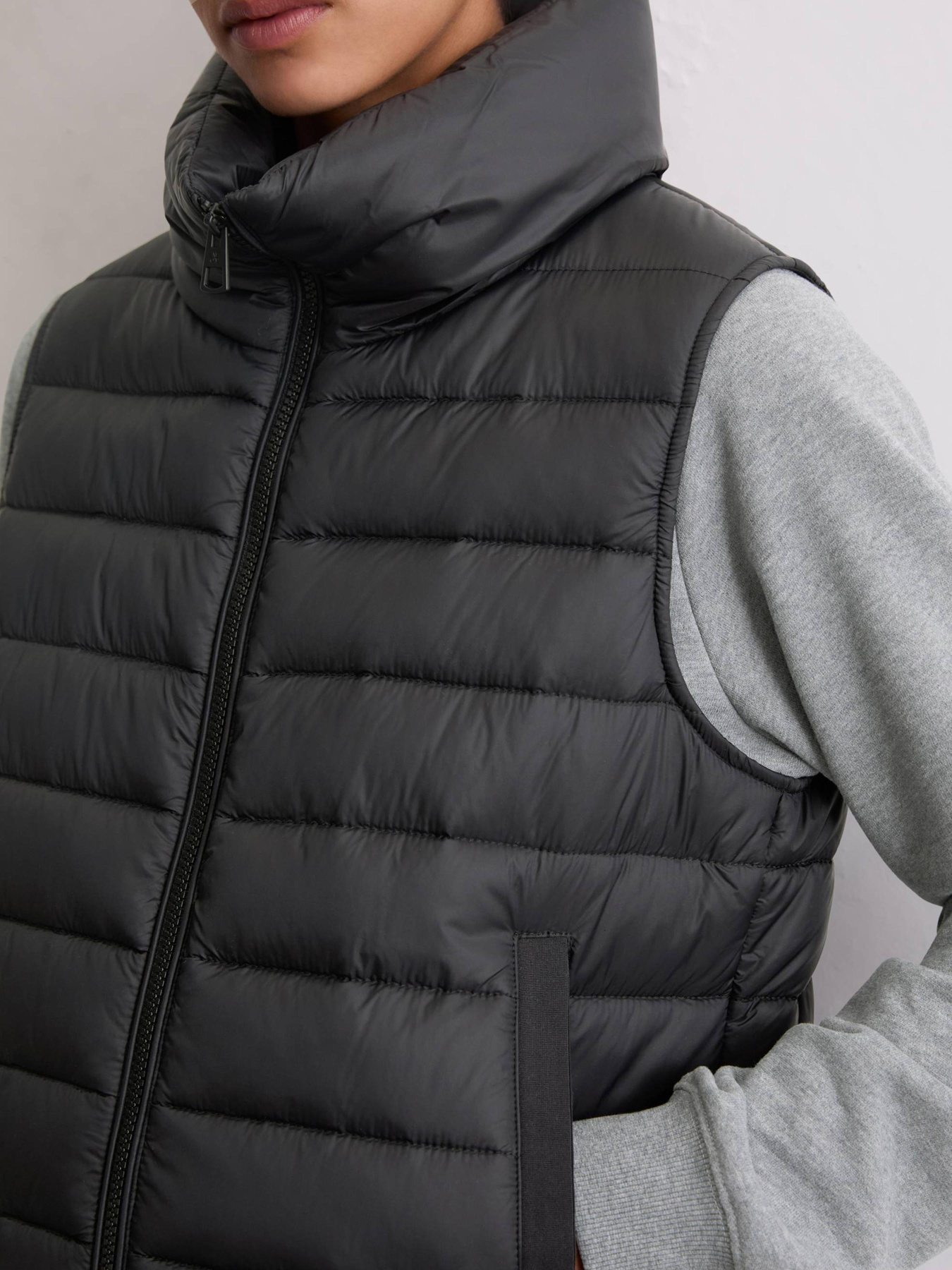 Куртки и дубленки Marc O’Polo модель 508085172039_990 Фото