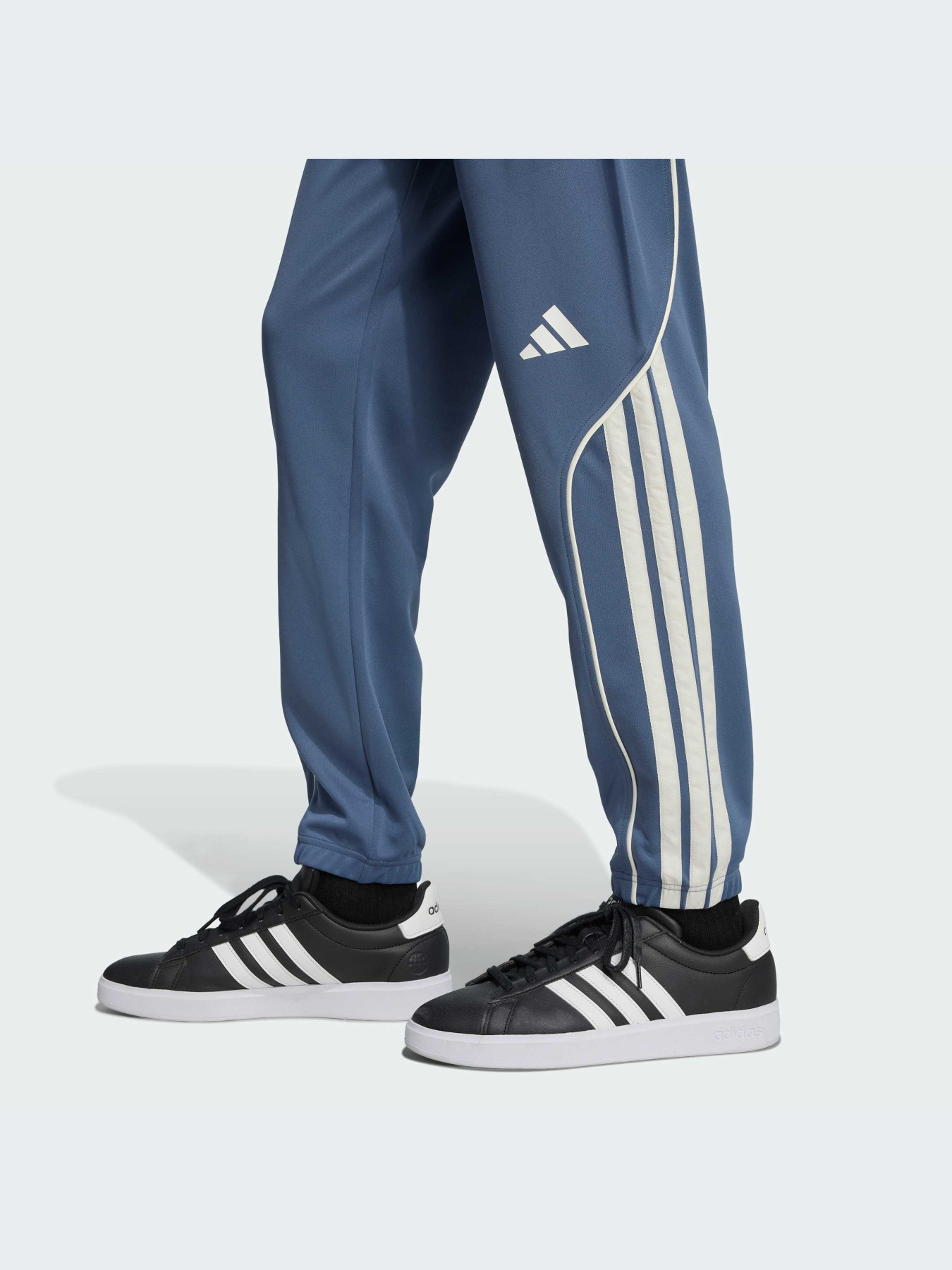 Костюмы Adidas 3 Stripes модель JX5529-KZ Фото