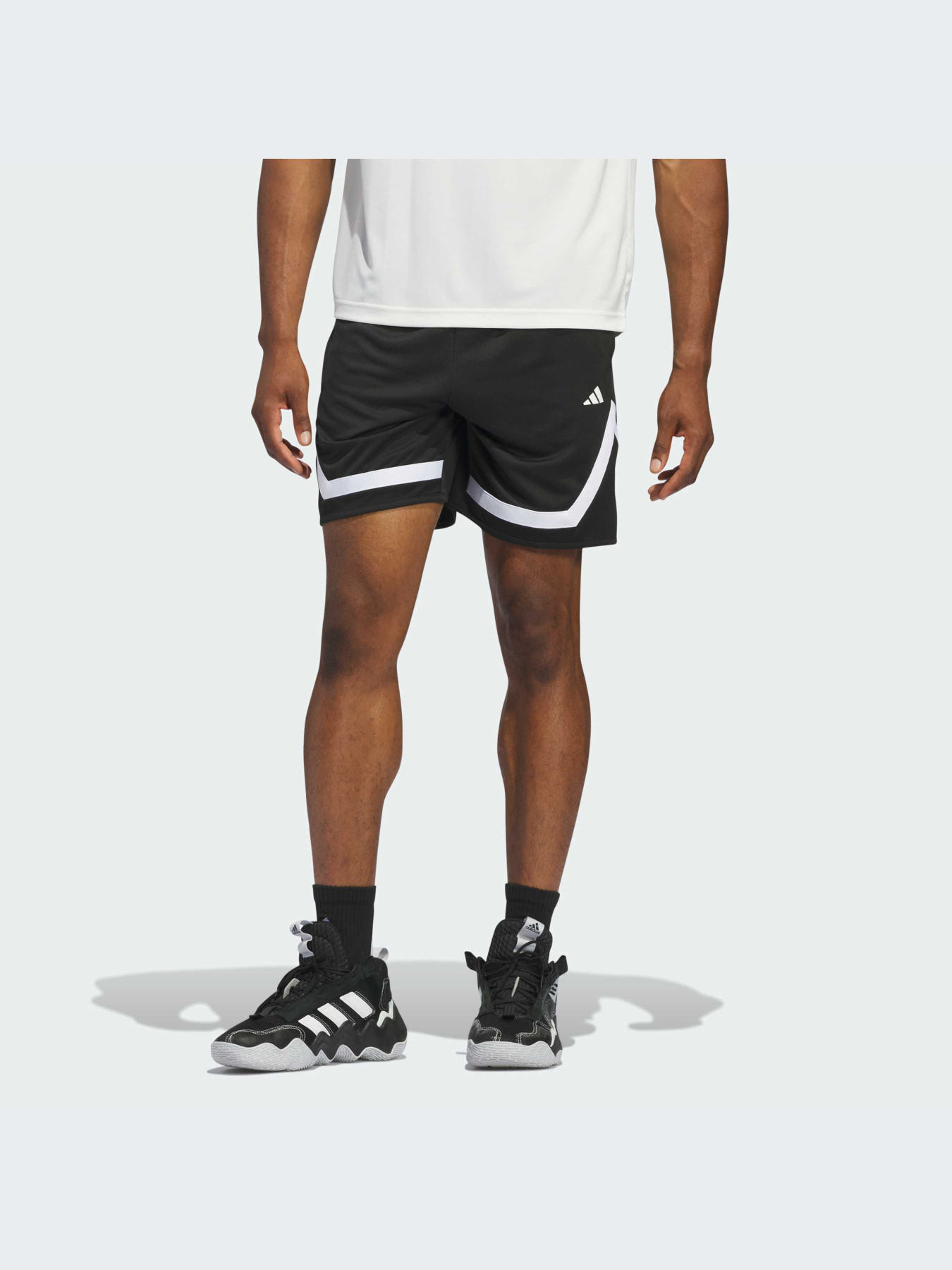 Шорты Adidas модель IX1850-KZ Фото