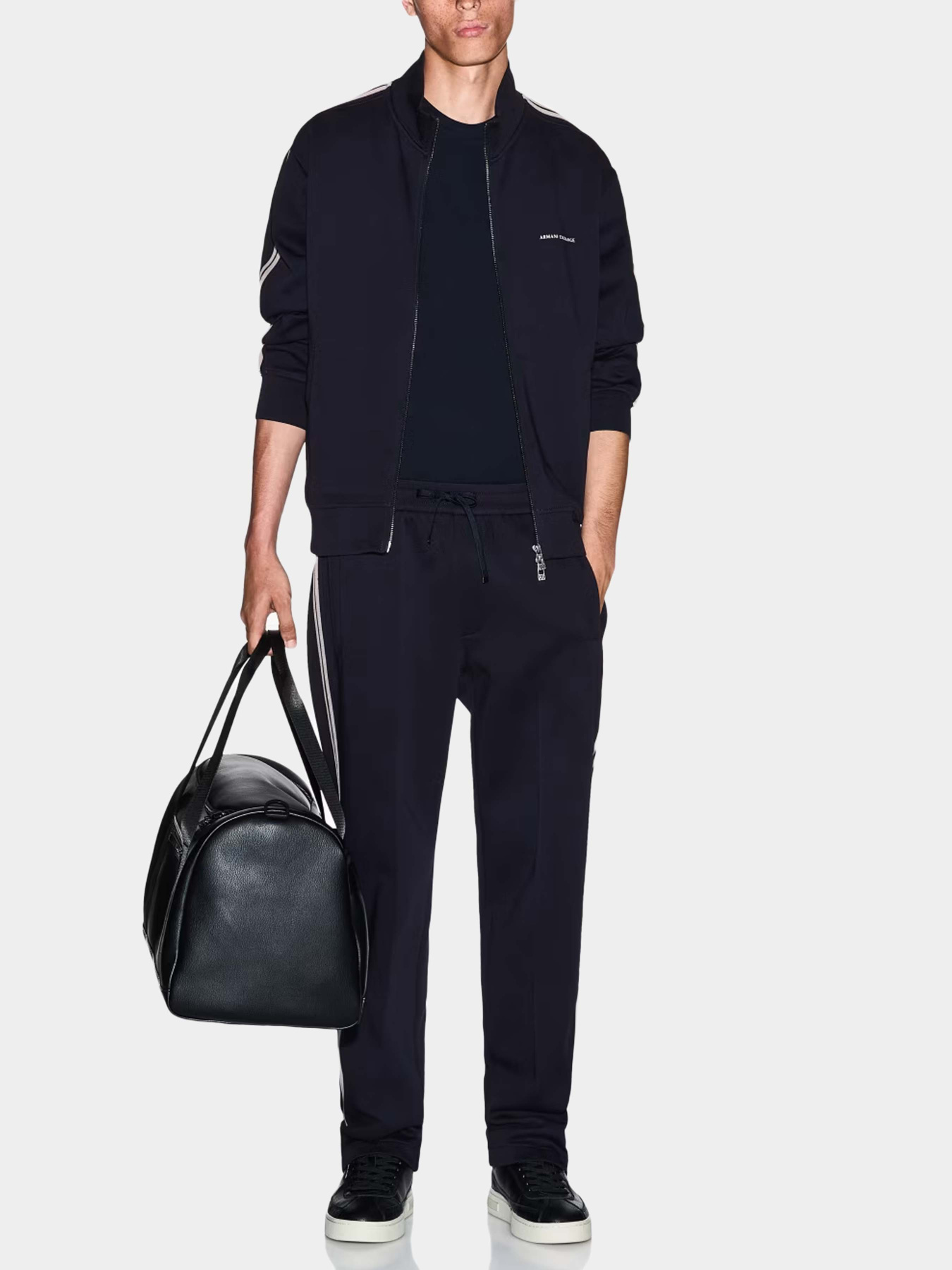 Брюки Armani Exchange модель XM001362-AF10818-UB101 Фото