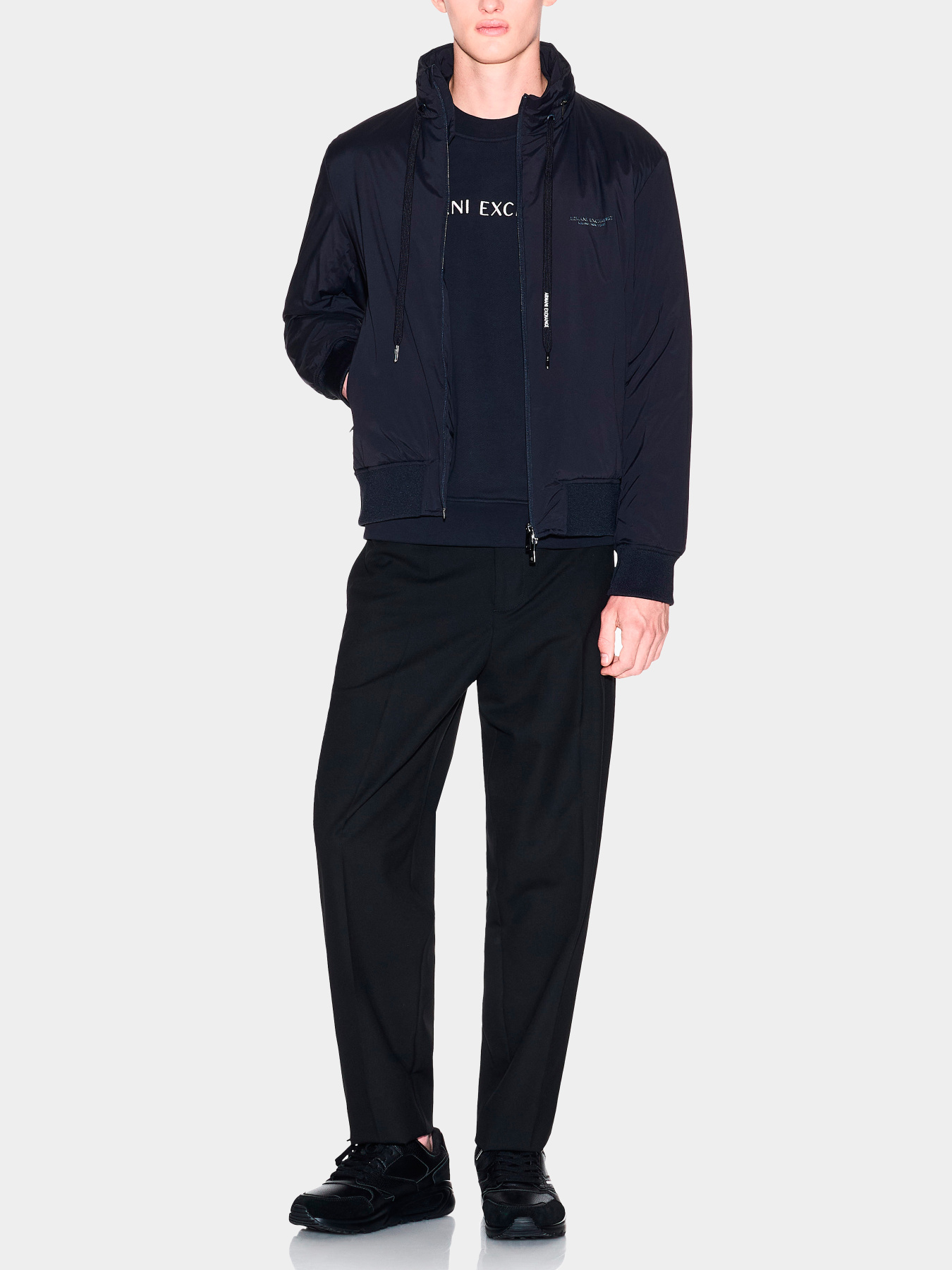 Куртки и дубленки Armani Exchange модель XM001583-AF19196-UB101 Фото