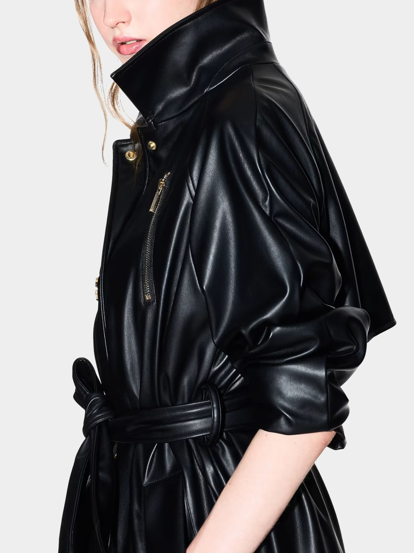 Пальто и плащи Armani Exchange модель XW000680-AF16106-UC001 Фото