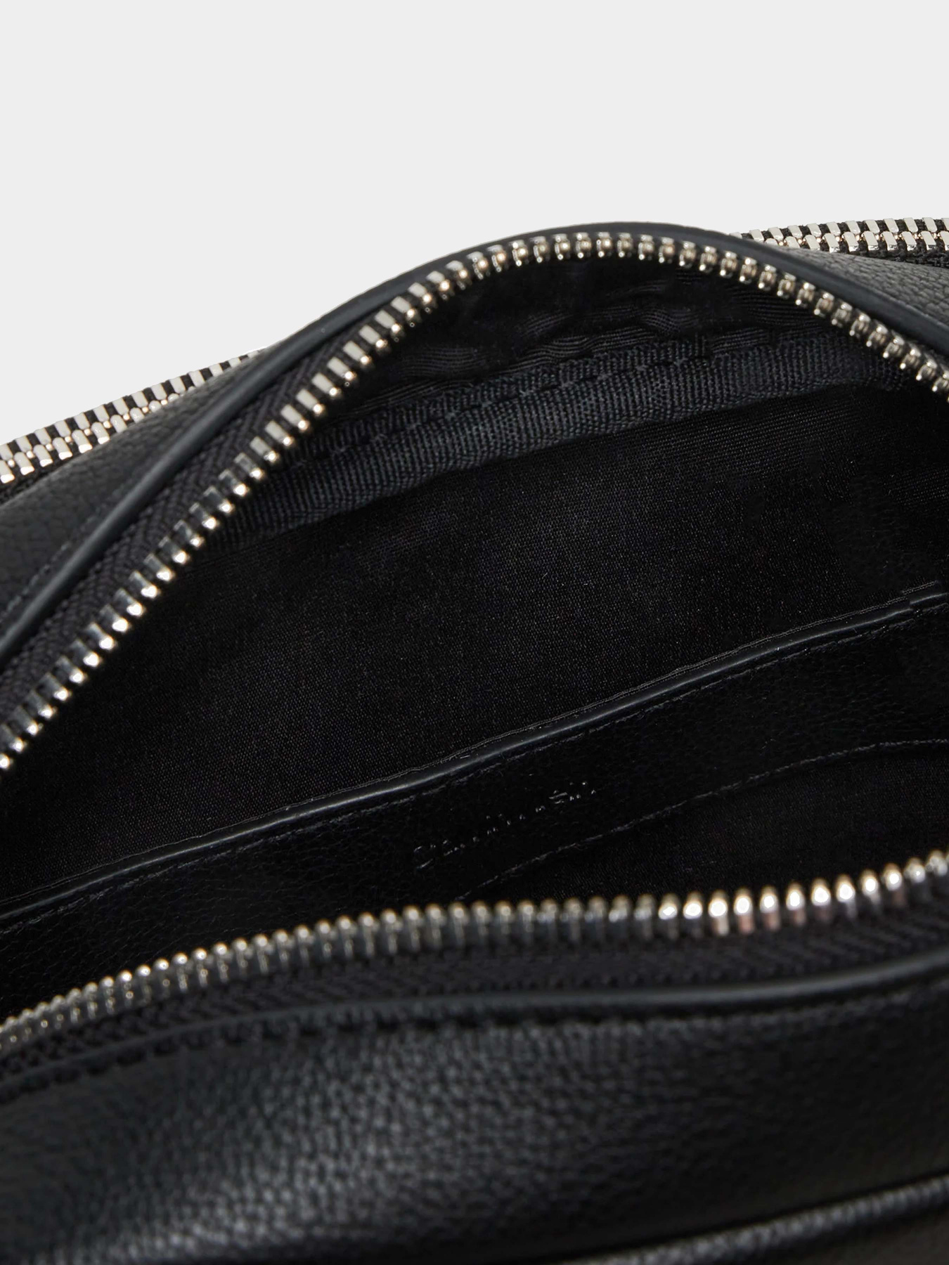 Сумки Calvin Klein модель LV04D3076G-UB1 Фото