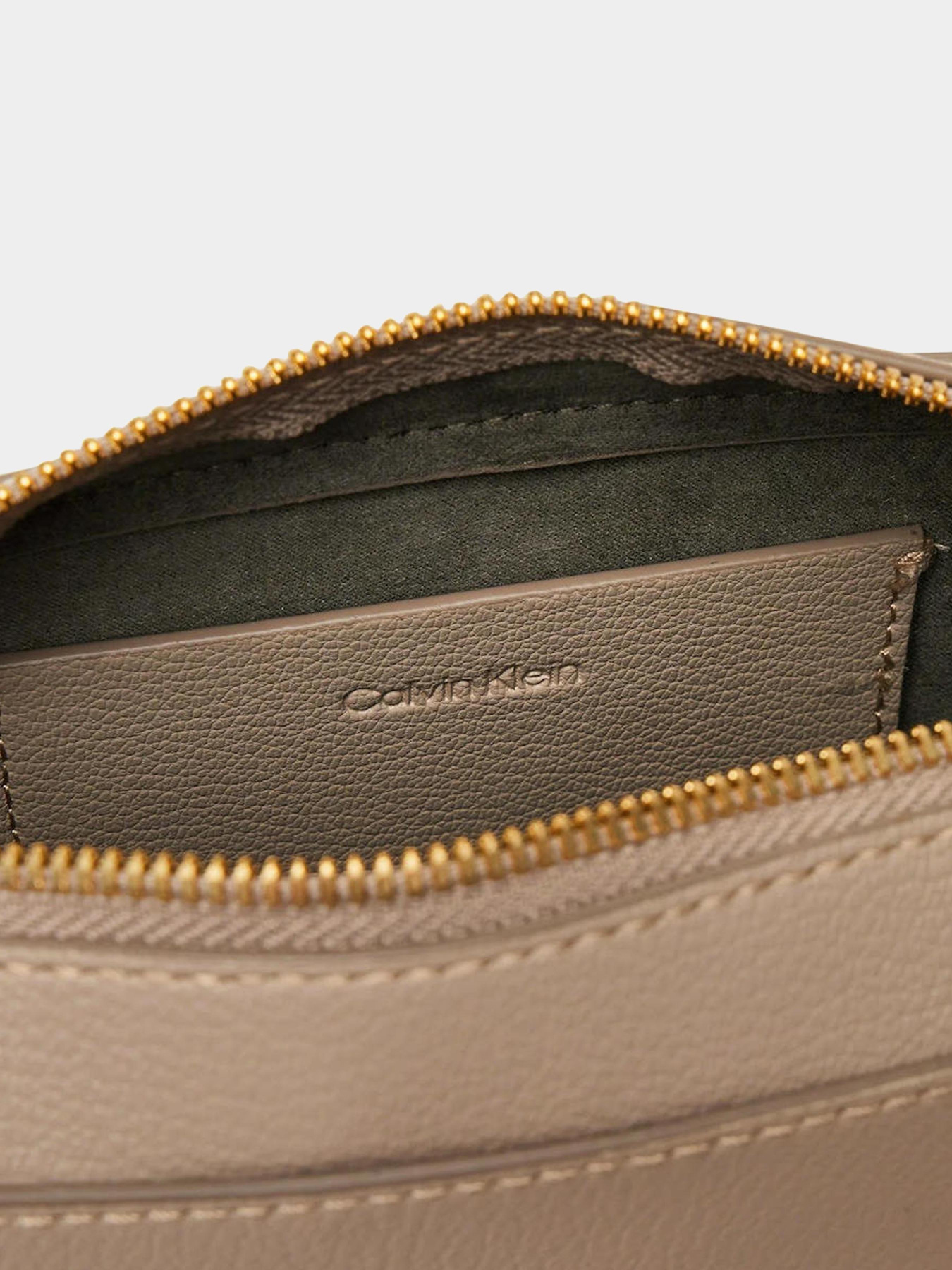 Сумки Calvin Klein модель LV04K3162G-RMU Фото