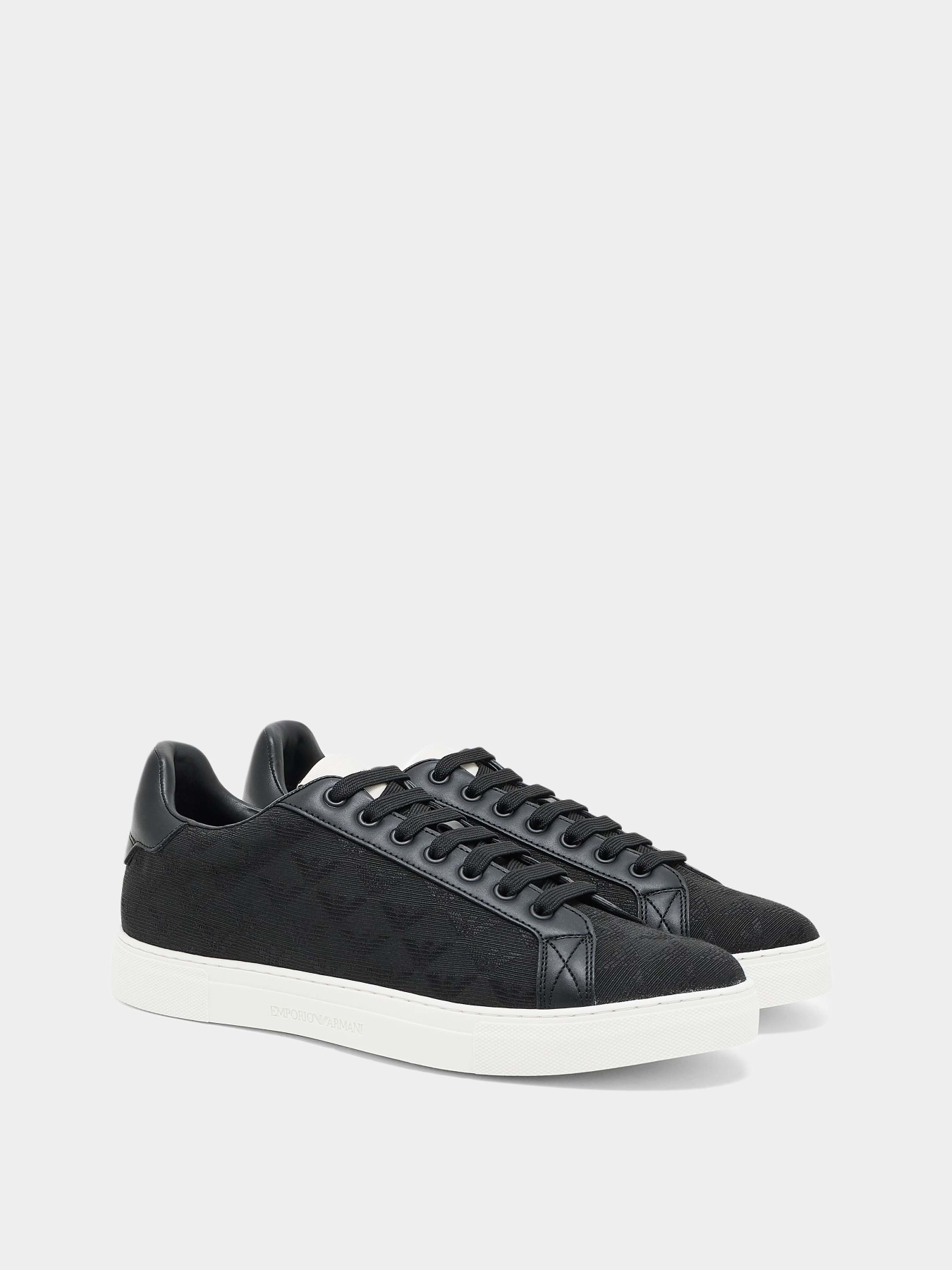 Кроссовки Emporio Armani модель EM003843-AF20003-MC012 Фото