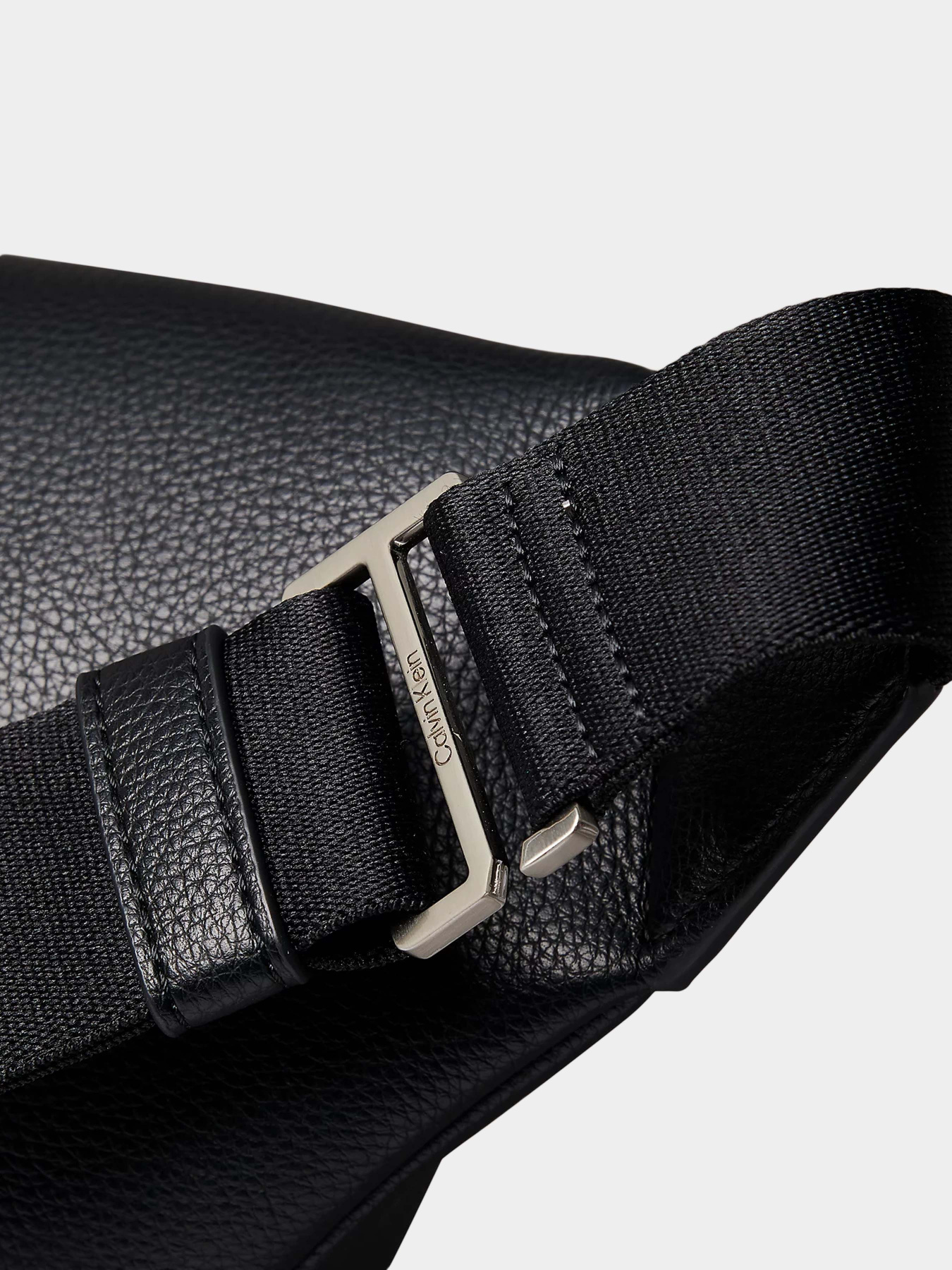 Сумки Calvin Klein модель LV04D3161G-UB1 Фото