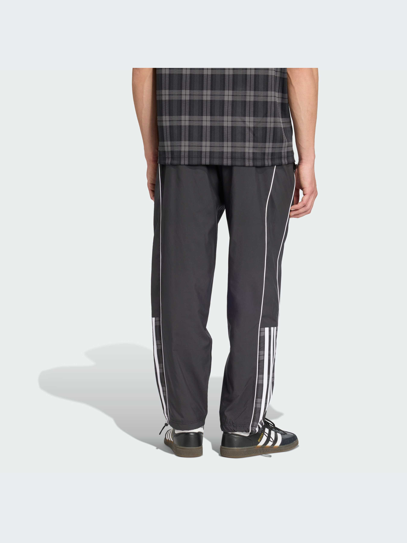 Брюки Adidas Graphics модель JV7733-KZ Фото