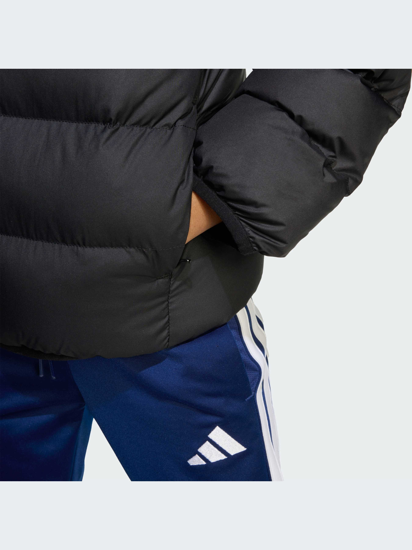 Куртки и дубленки Adidas модель JM8864-KZ Фото