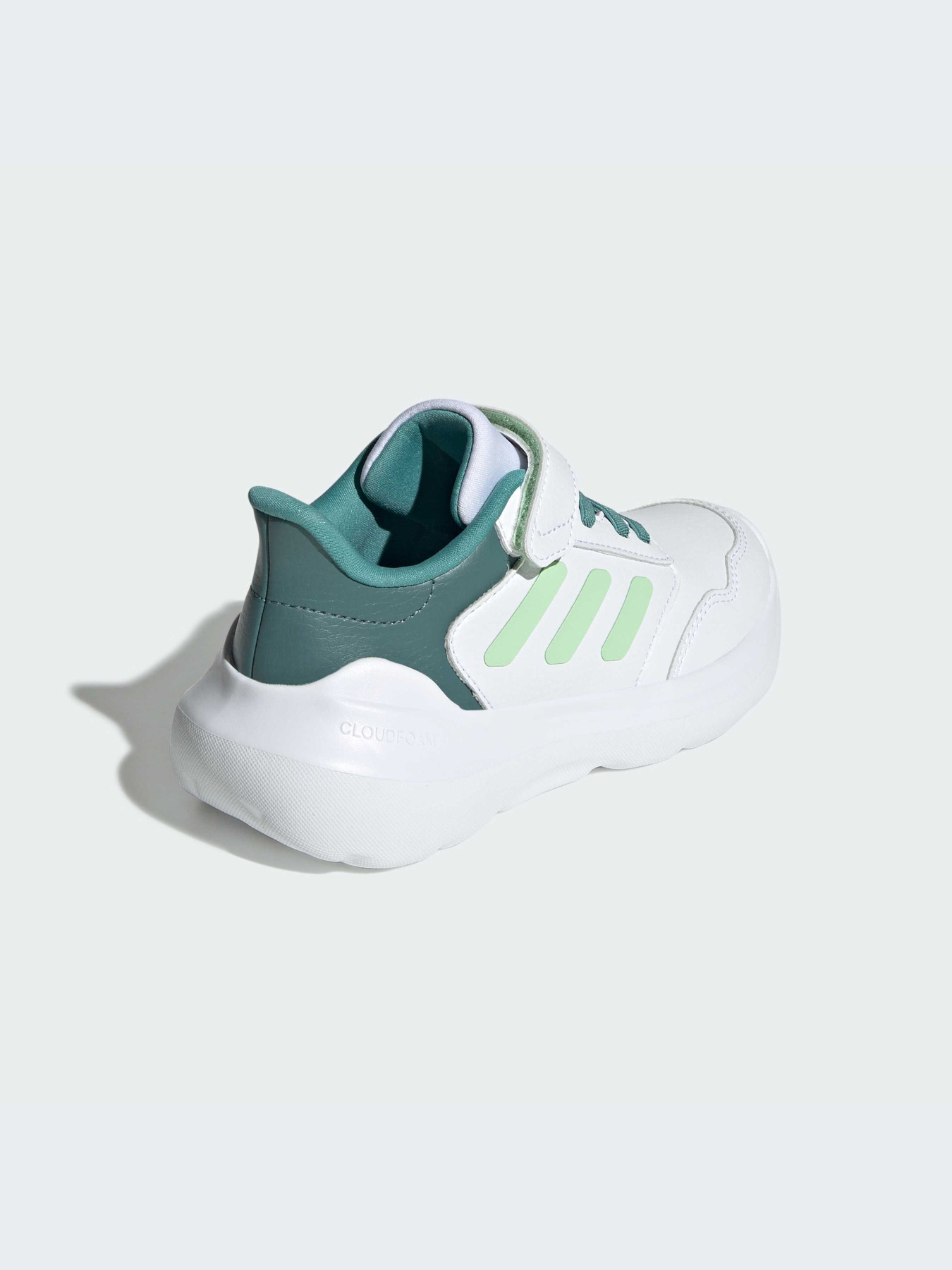 Кроссовки Adidas модель JR6081-KZ Фото