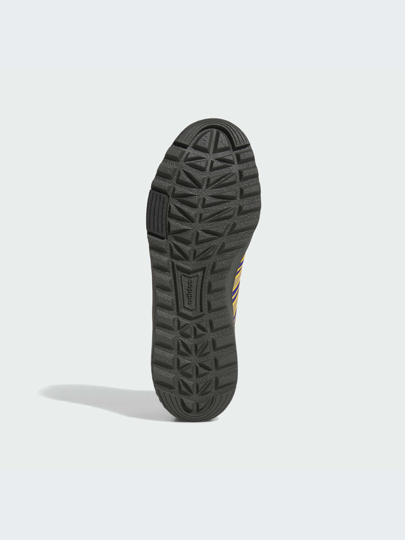Ботинки и сапоги Adidas Hoops модель JR6704-KZ Фото