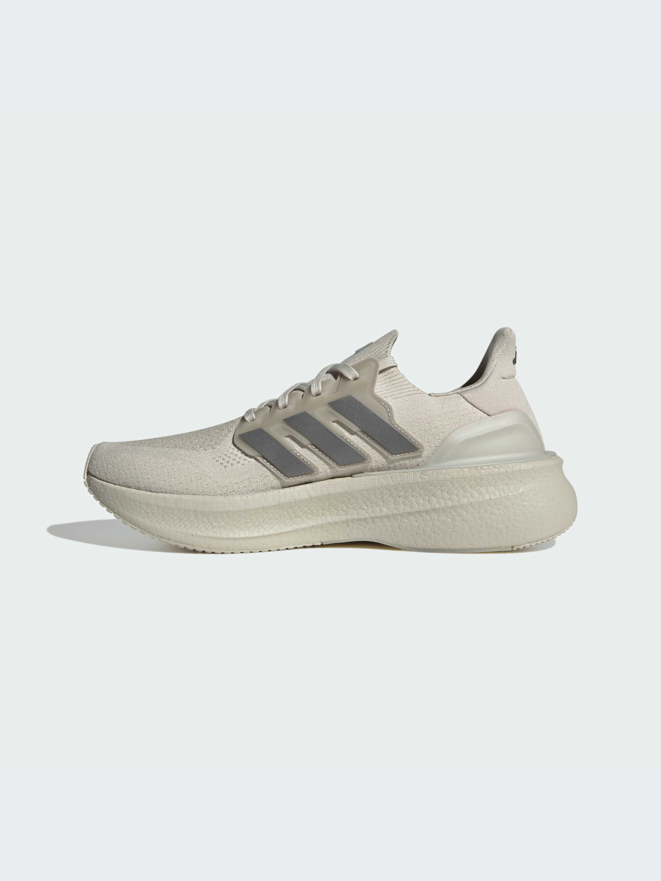 Кроссовки Adidas Ultraboost модель JQ2906-KZ Фото
