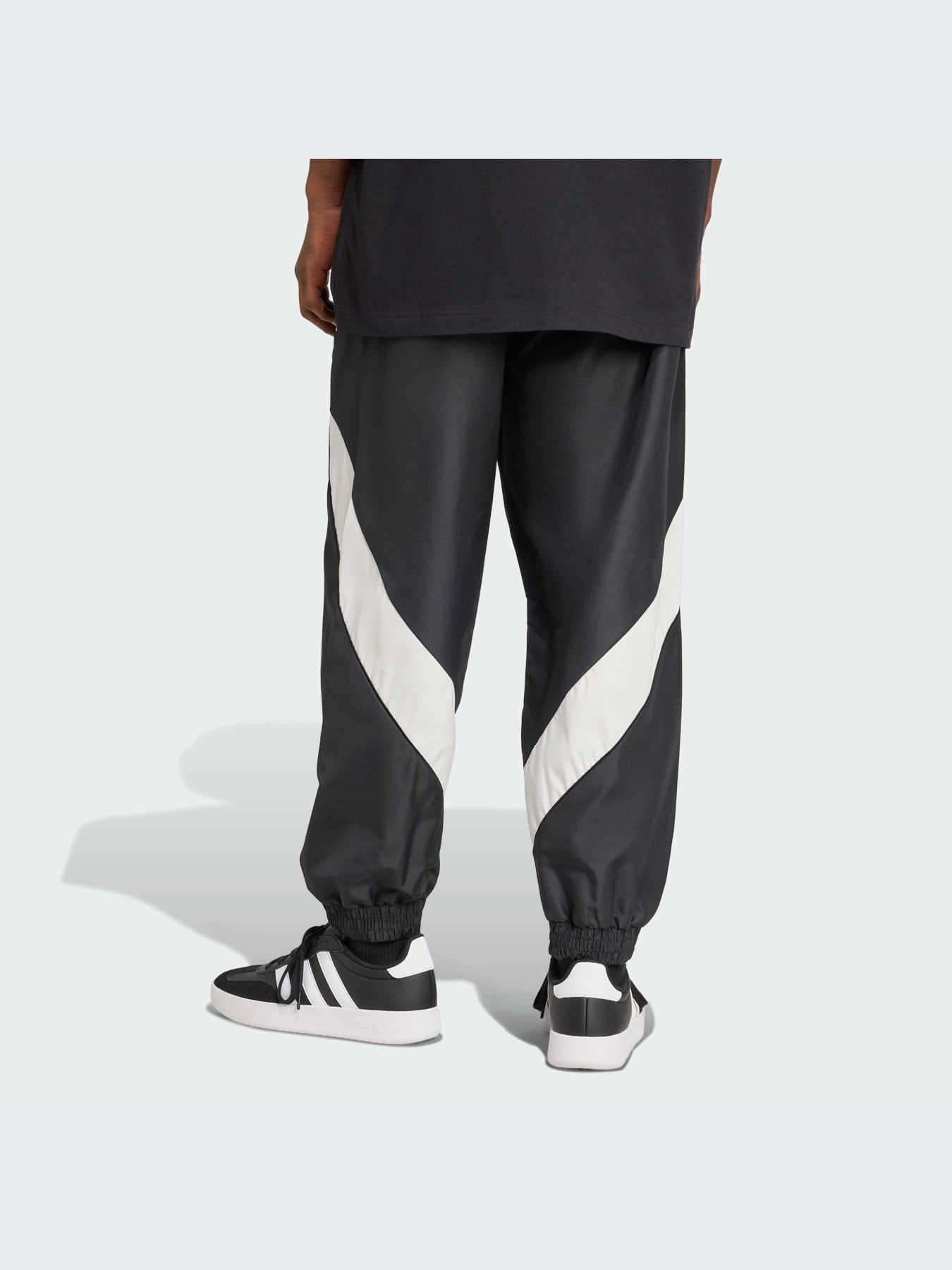 Брюки Adidas модель JN1830-KZ Фото
