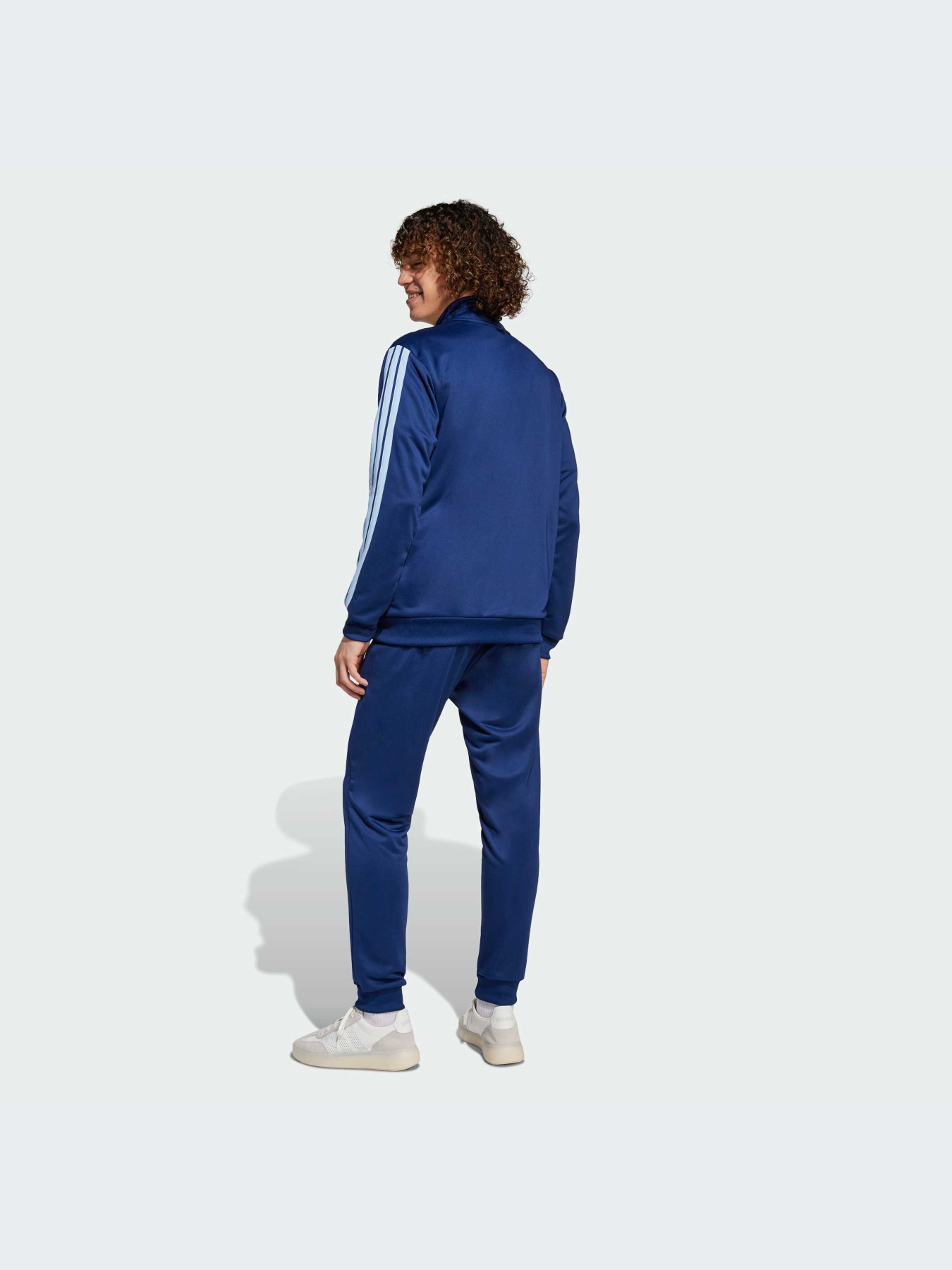 Костюмы Adidas 3 Stripes модель JI8873-KZ Фото